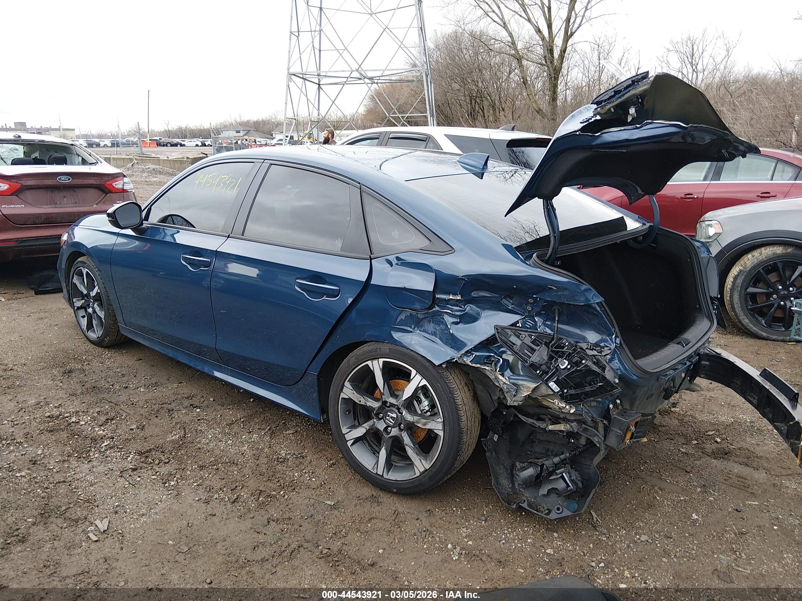 HONDA CIVIC image 3