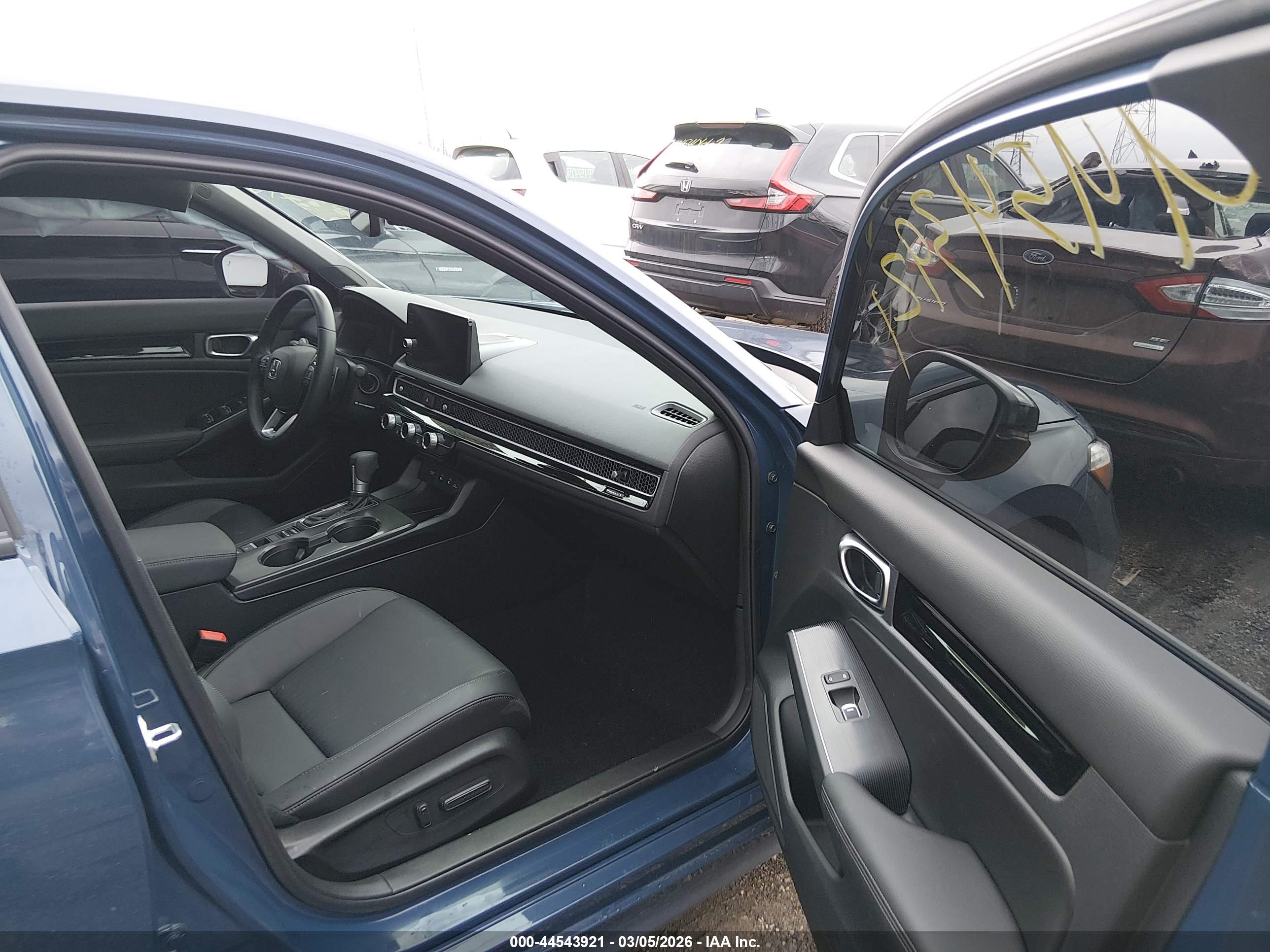 HONDA CIVIC image 5