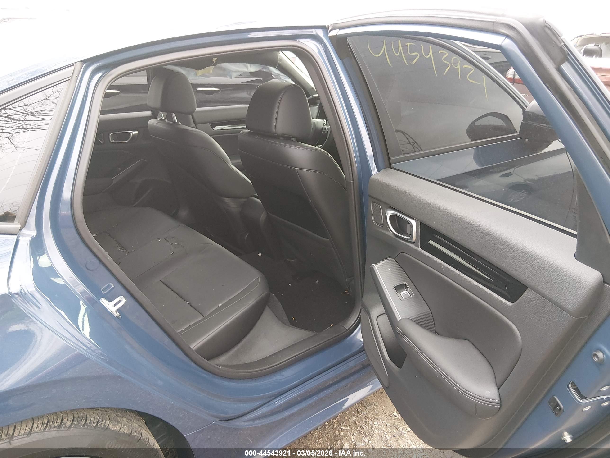 HONDA CIVIC image 8