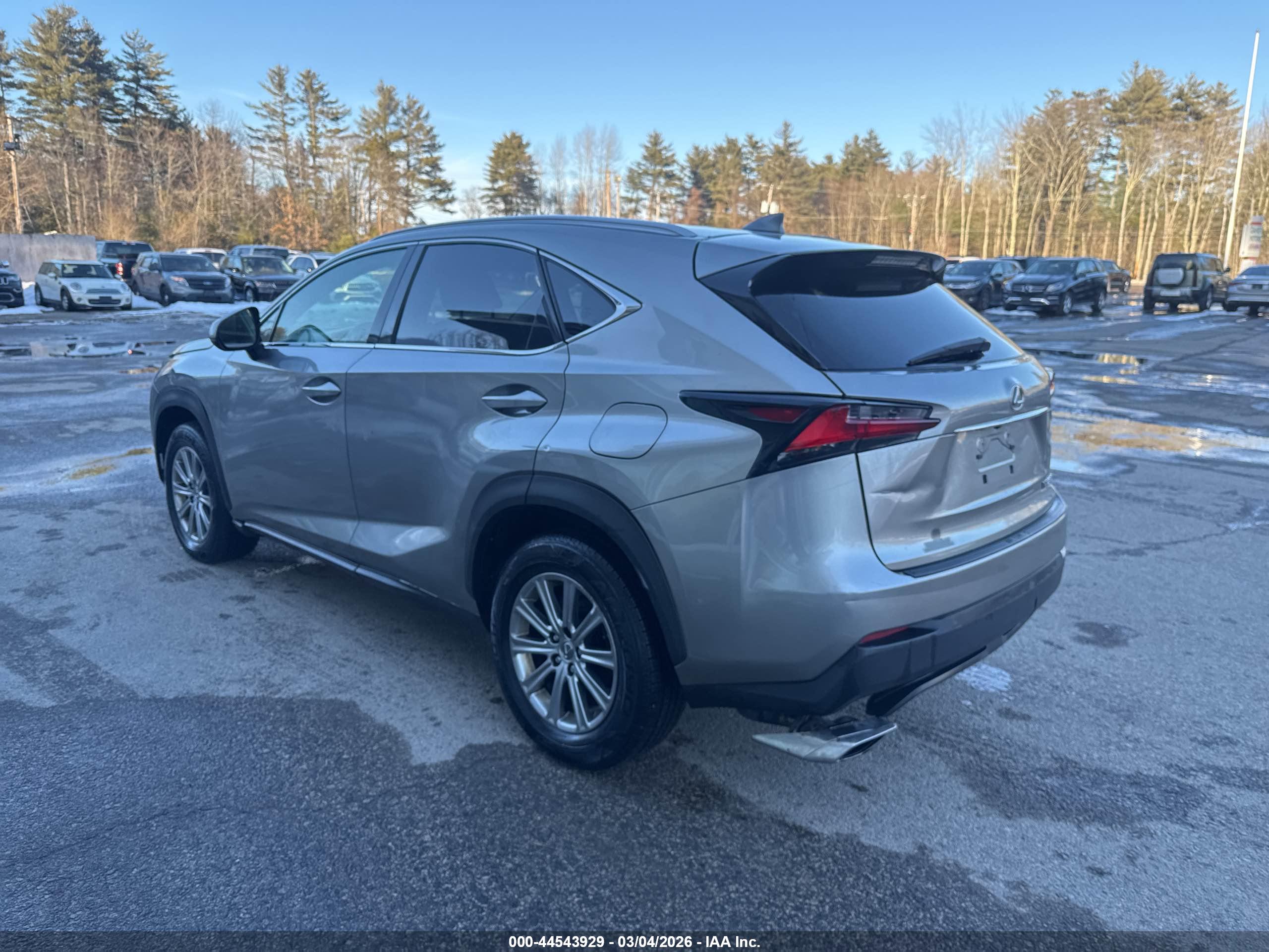 LEXUS NX image 3