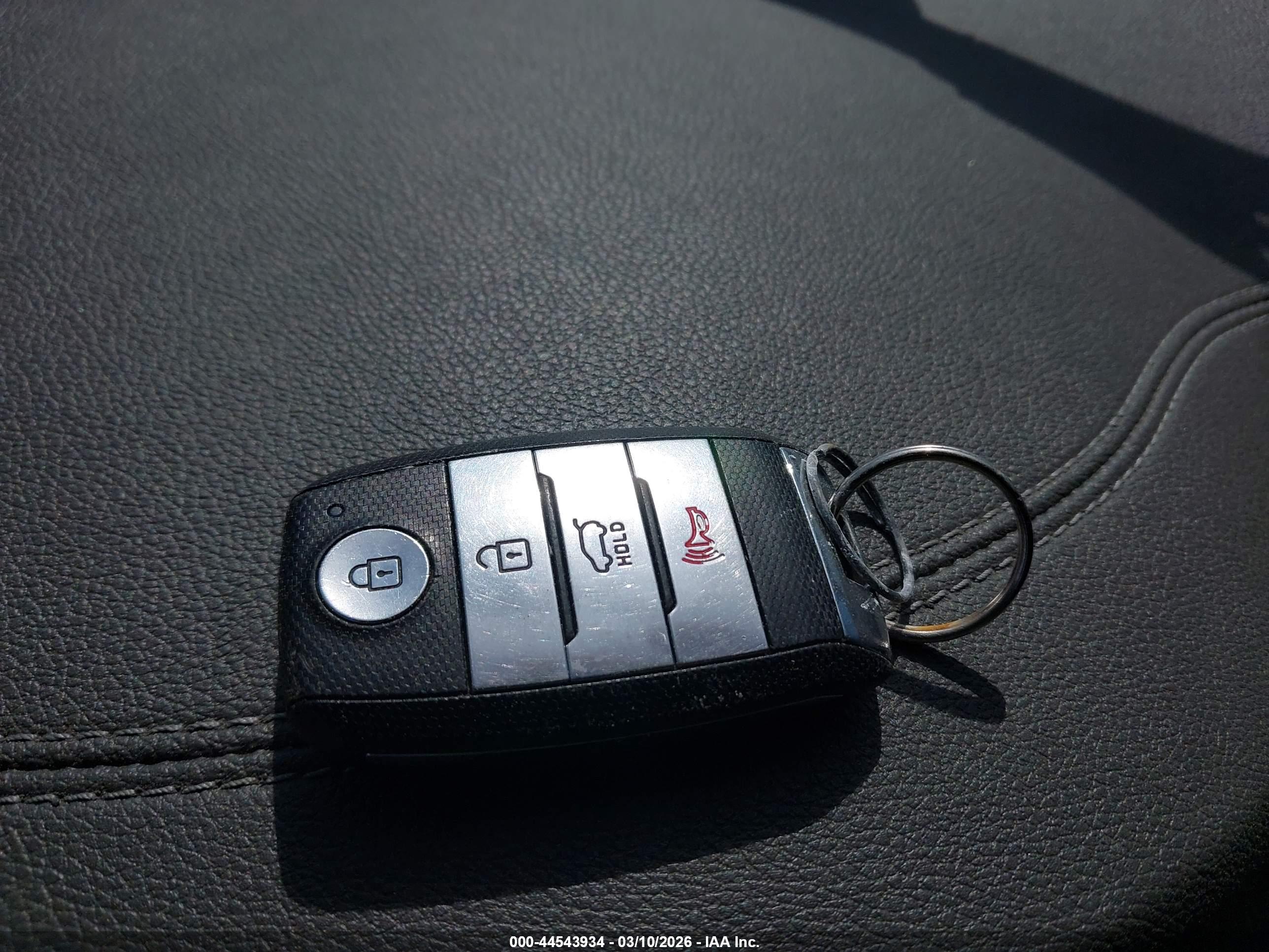 KIA SPORTAGE image 11