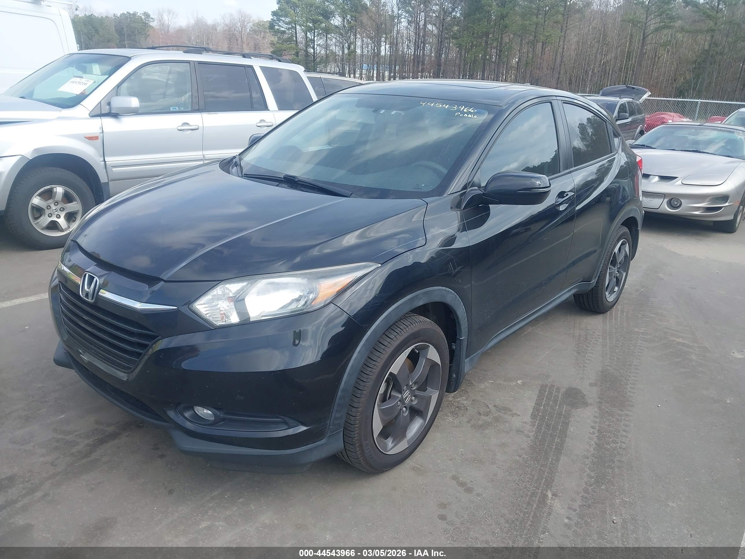 HONDA HR-V image 2
