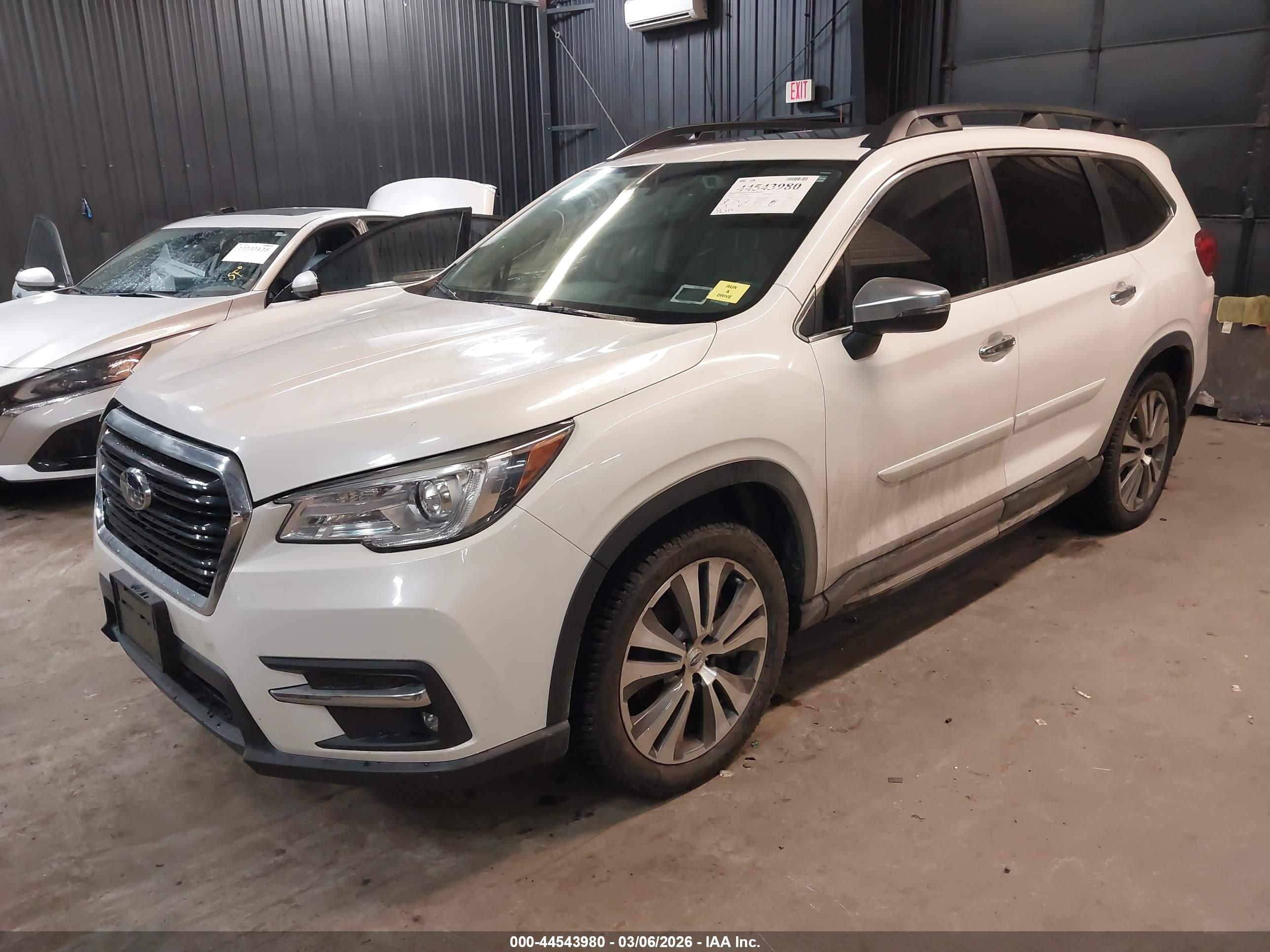 SUBARU ASCENT image 2