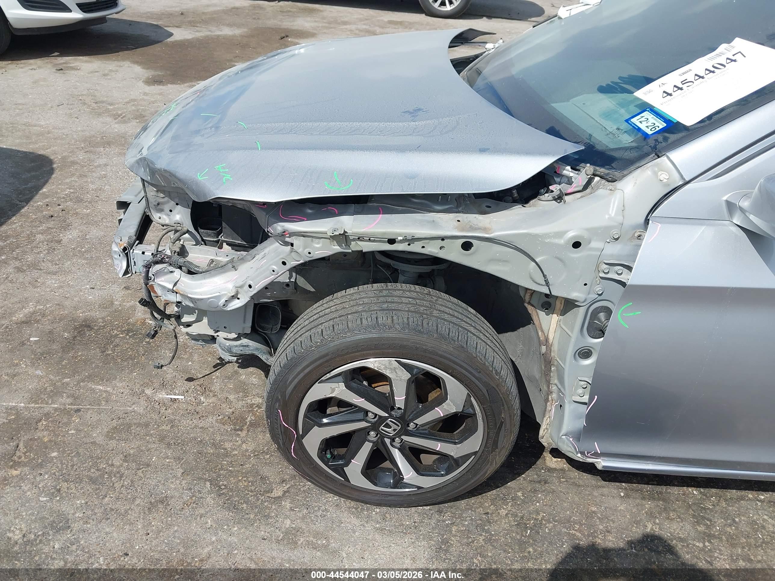 HONDA ACCORD image 6