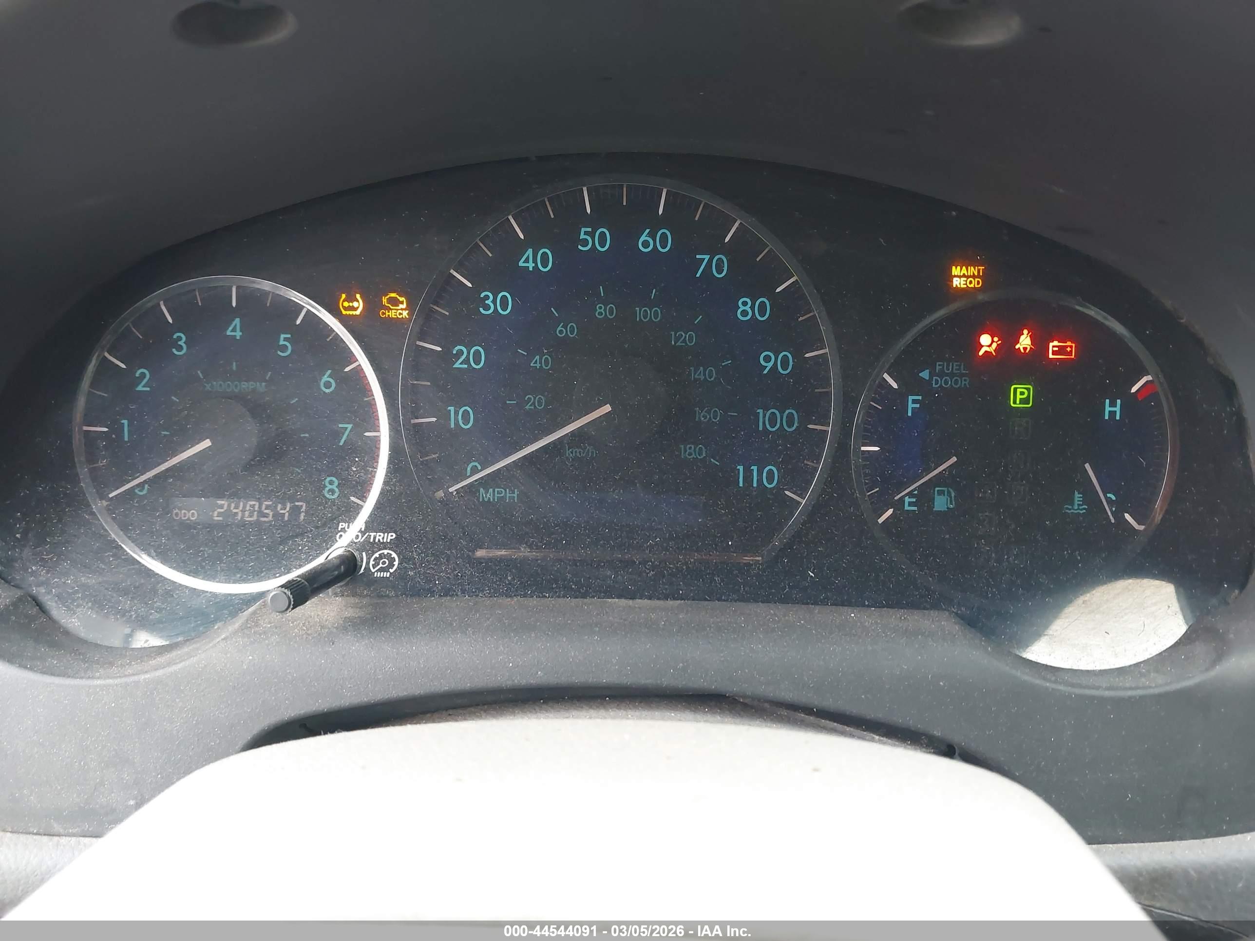 TOYOTA SIENNA image 7