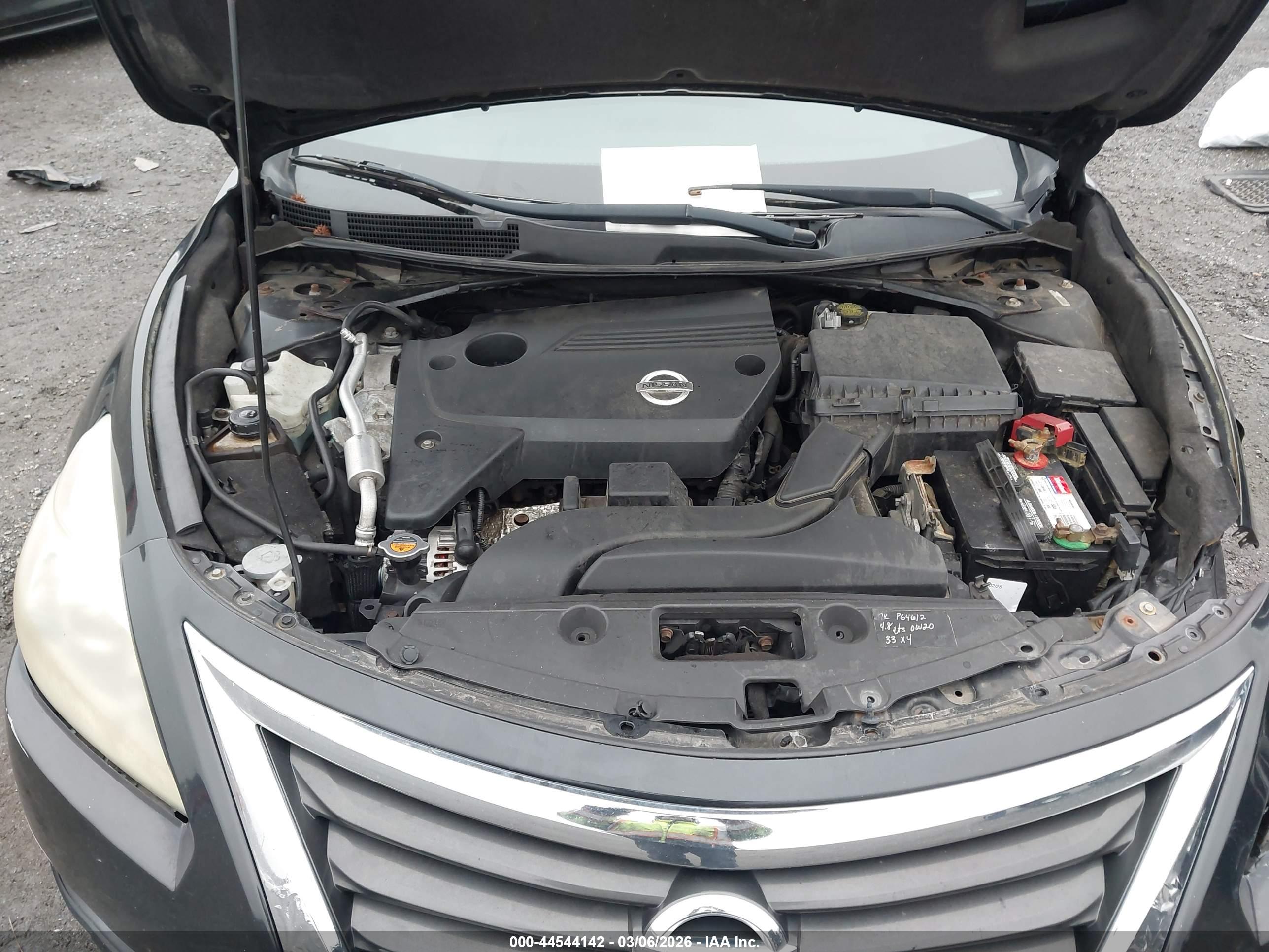 NISSAN ALTIMA image 10