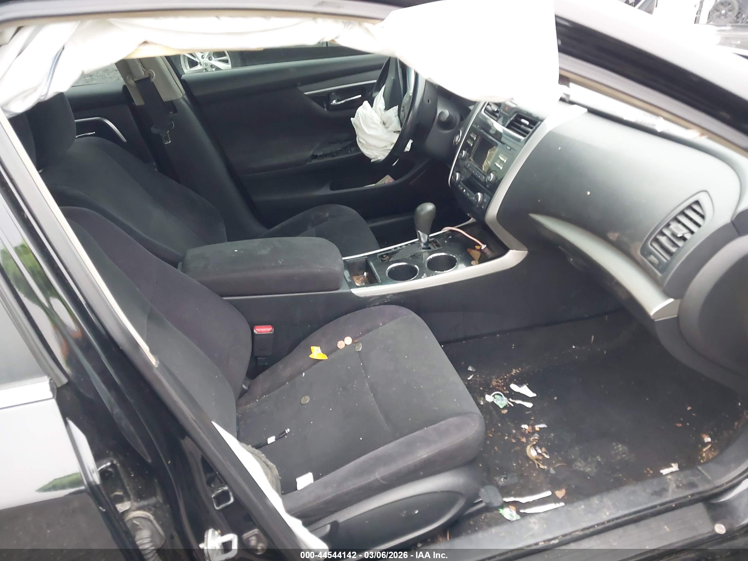 NISSAN ALTIMA image 5