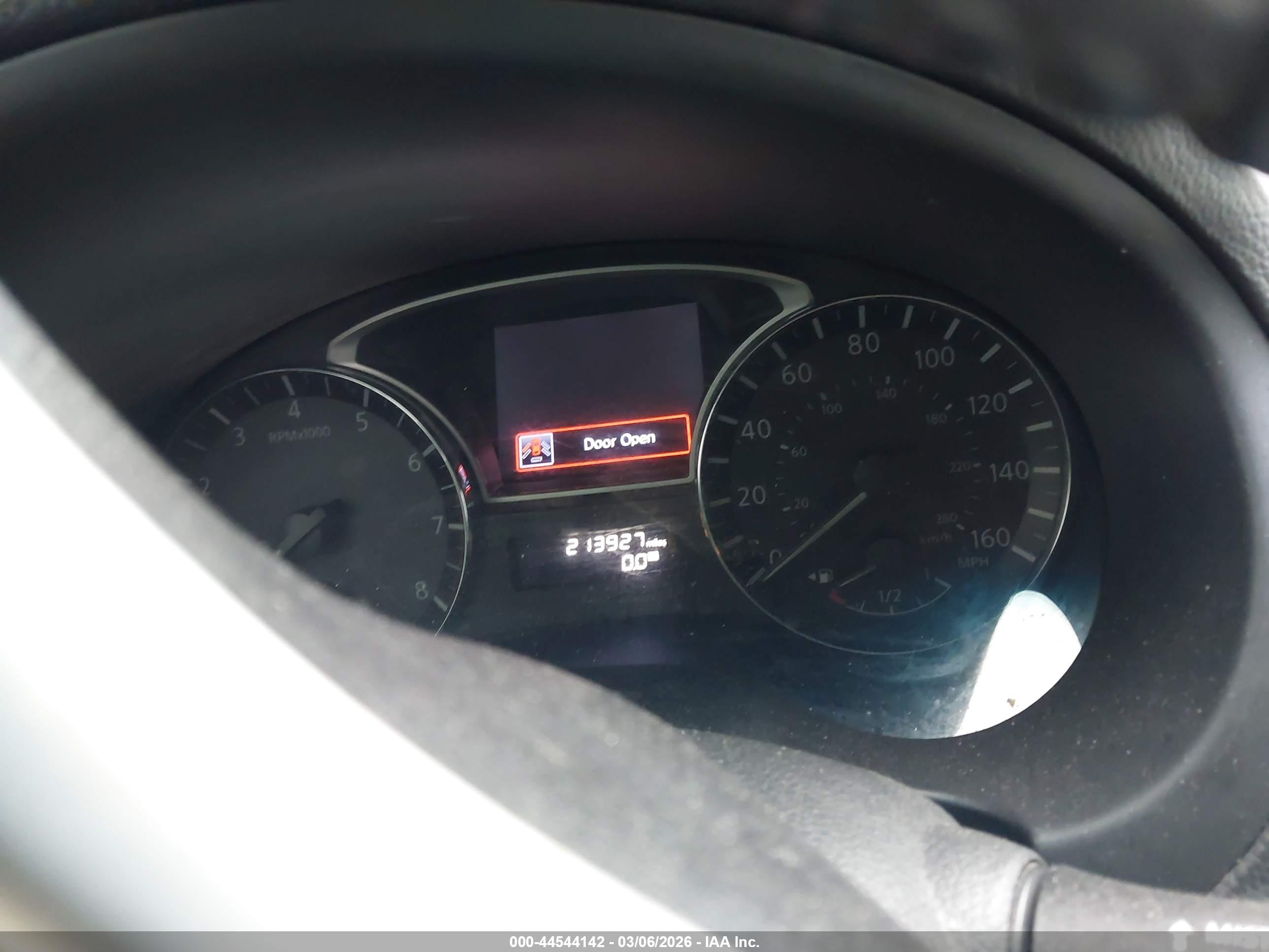 NISSAN ALTIMA image 7