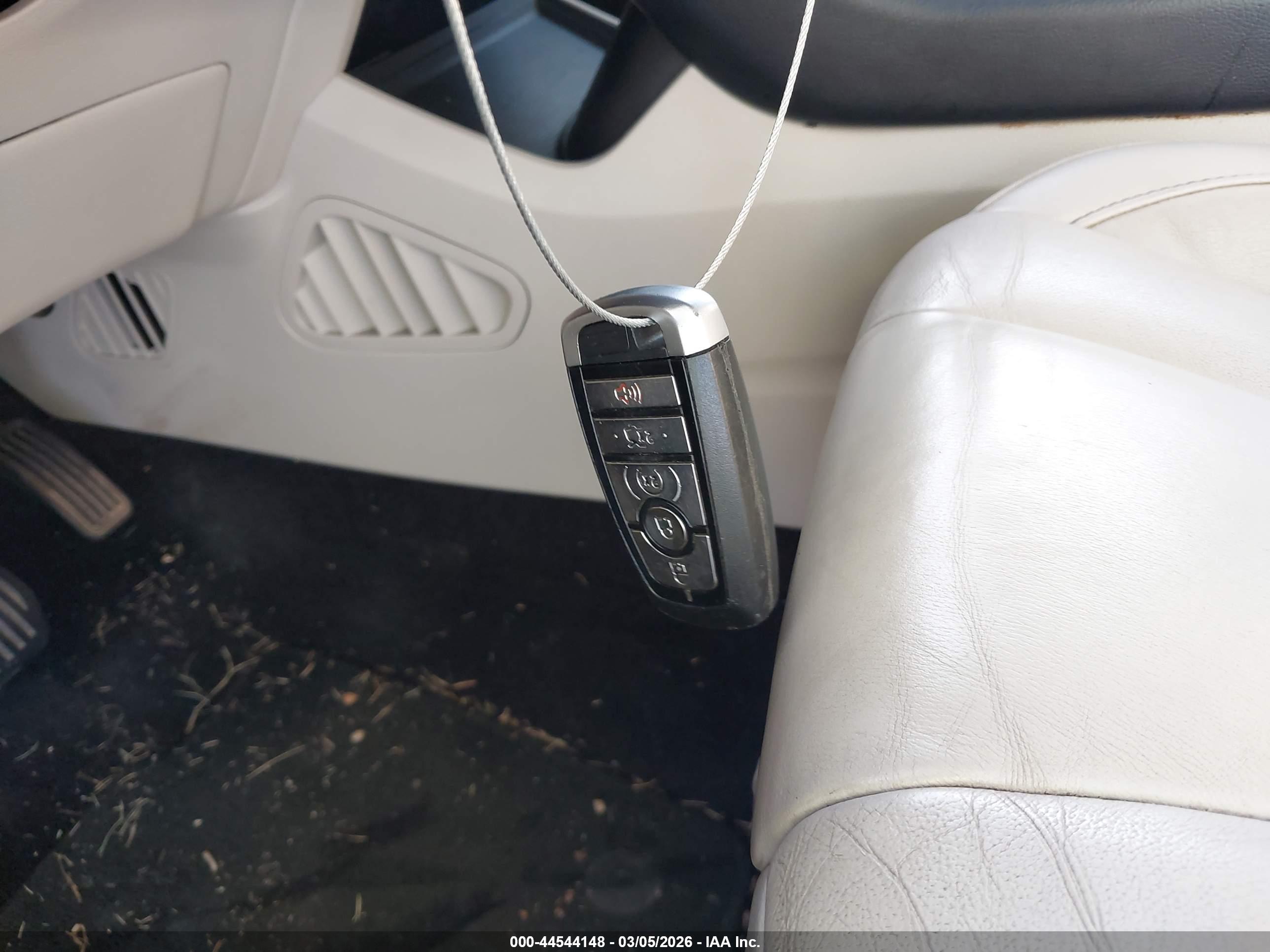 FORD EDGE image 11