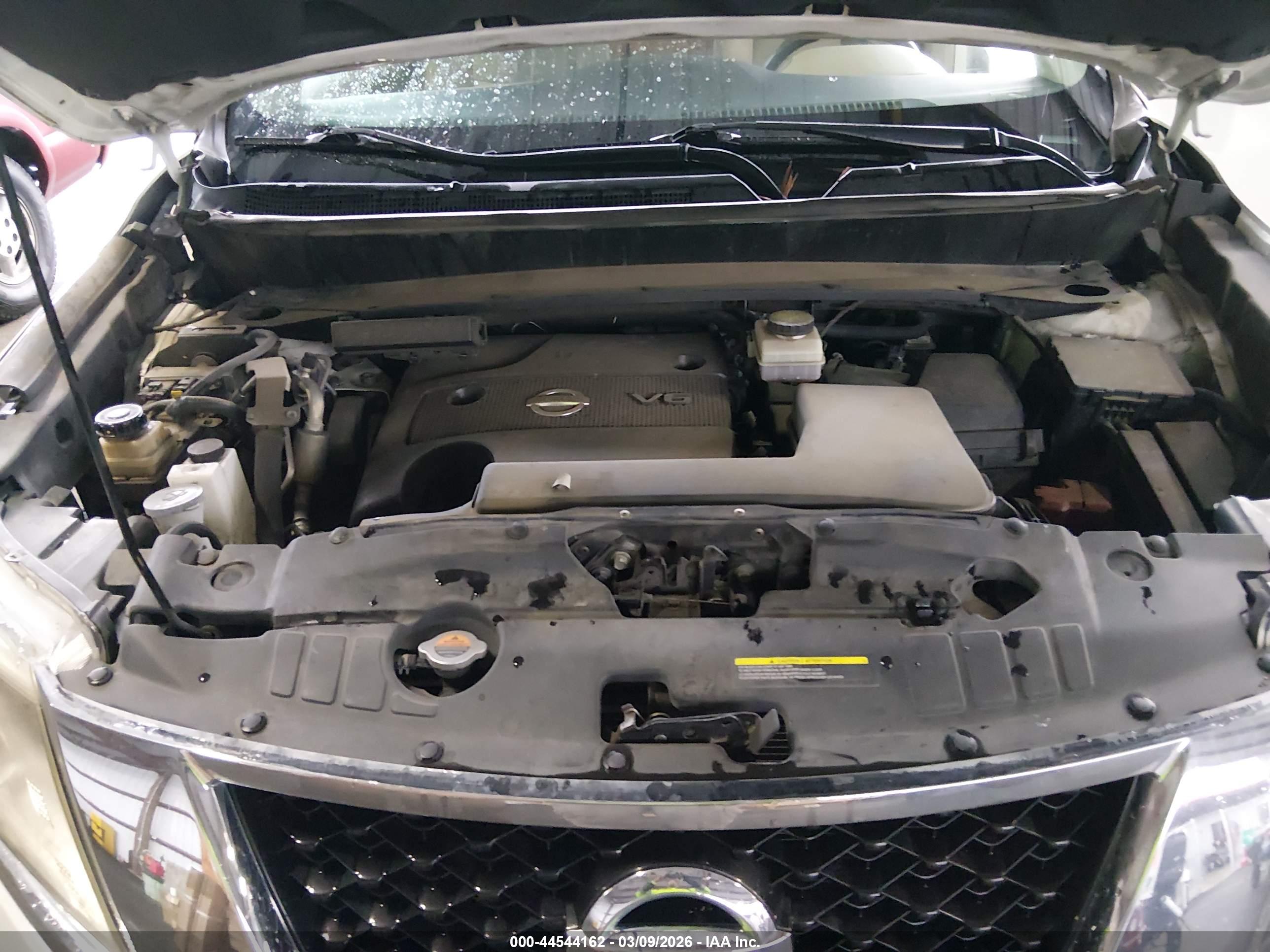 NISSAN PATHFINDER image 10