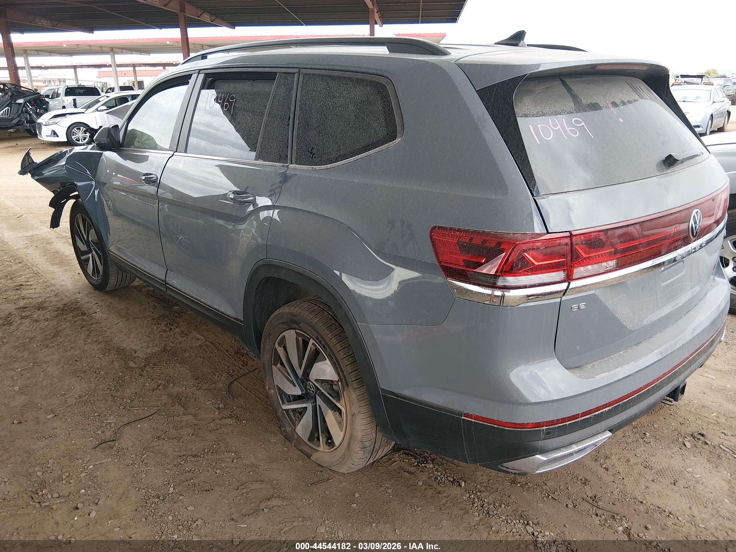 VOLKSWAGEN ATLAS image 3