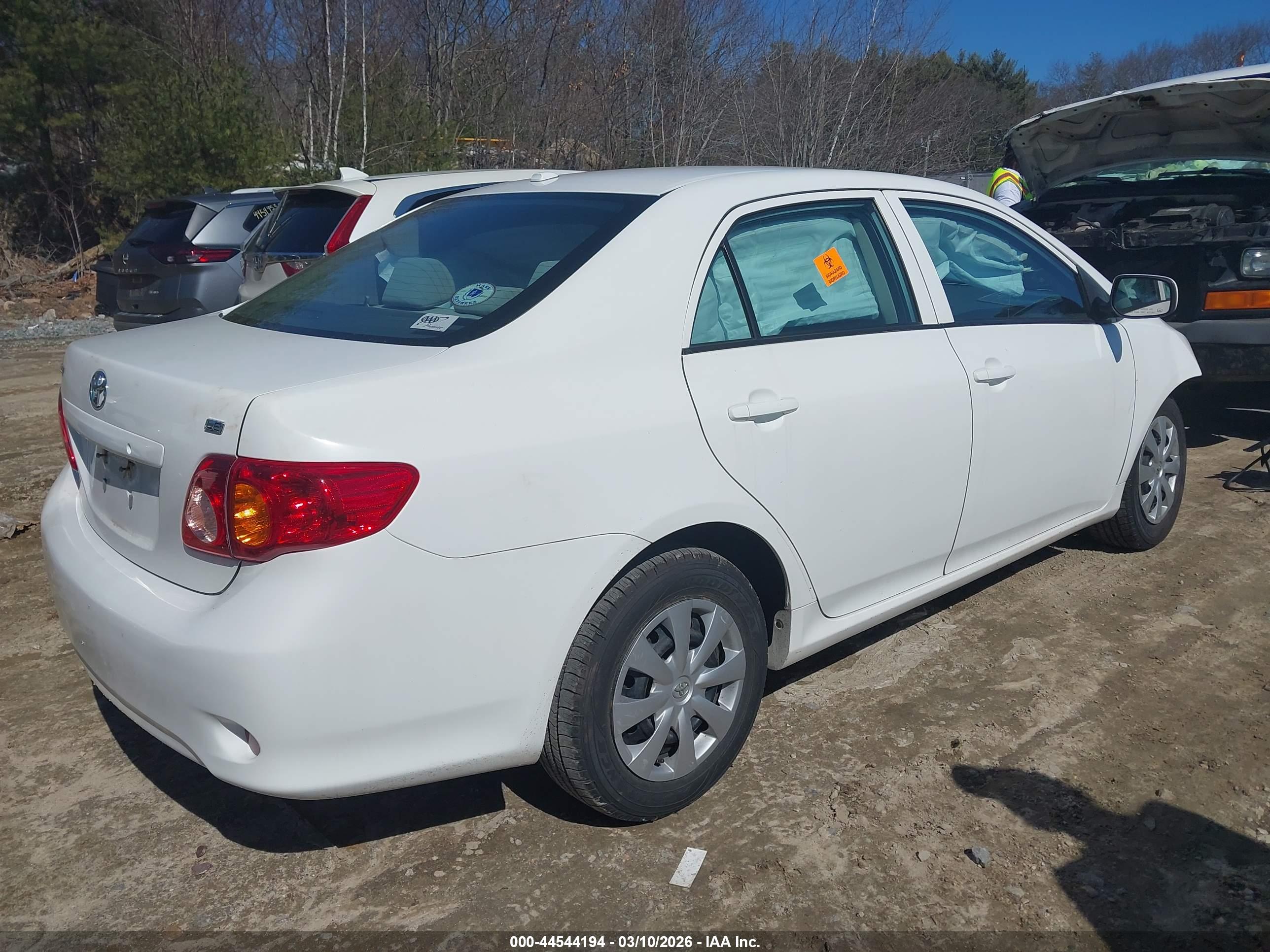 TOYOTA COROLLA image 4