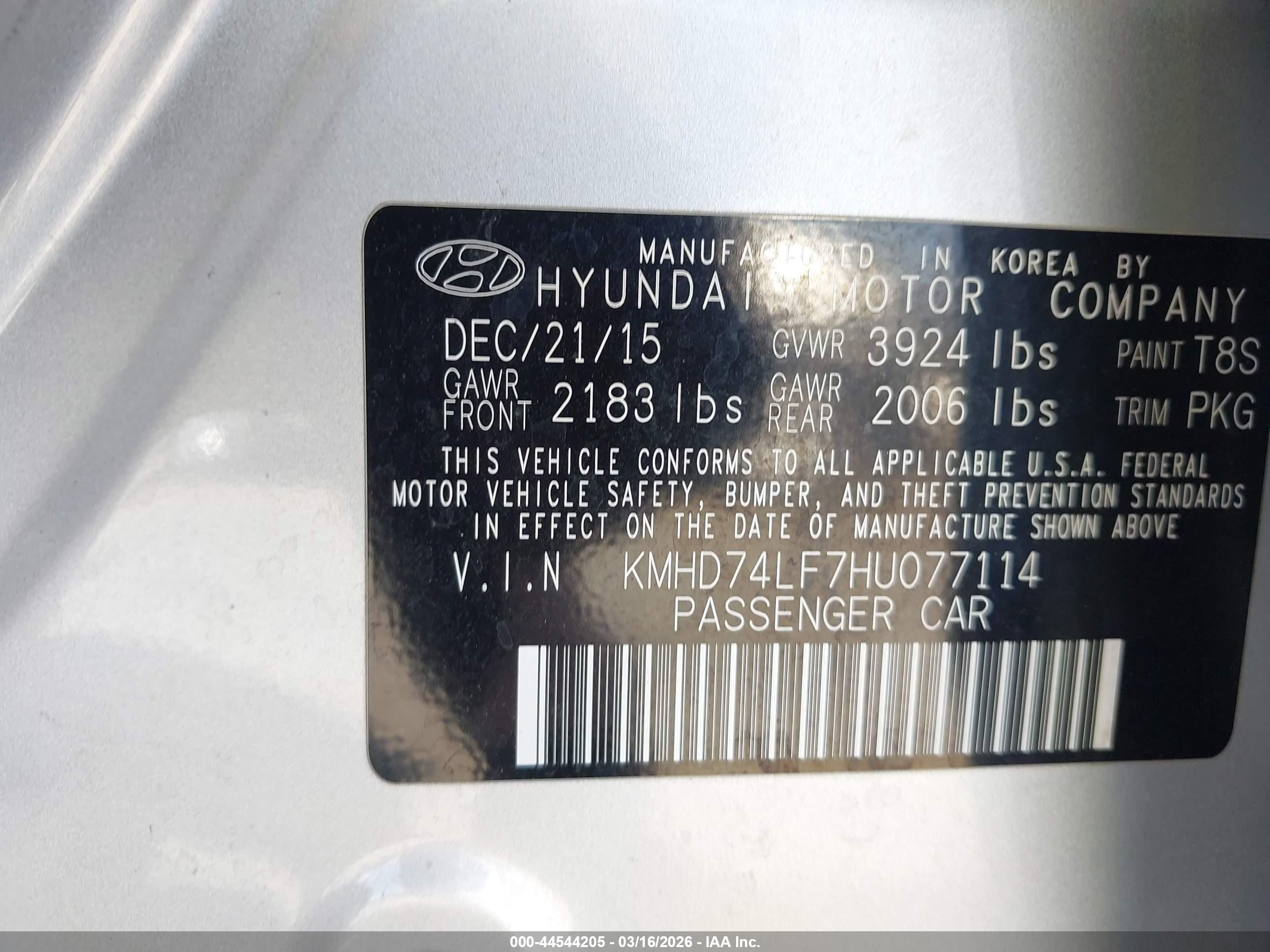 HYUNDAI ELANTRA image 9