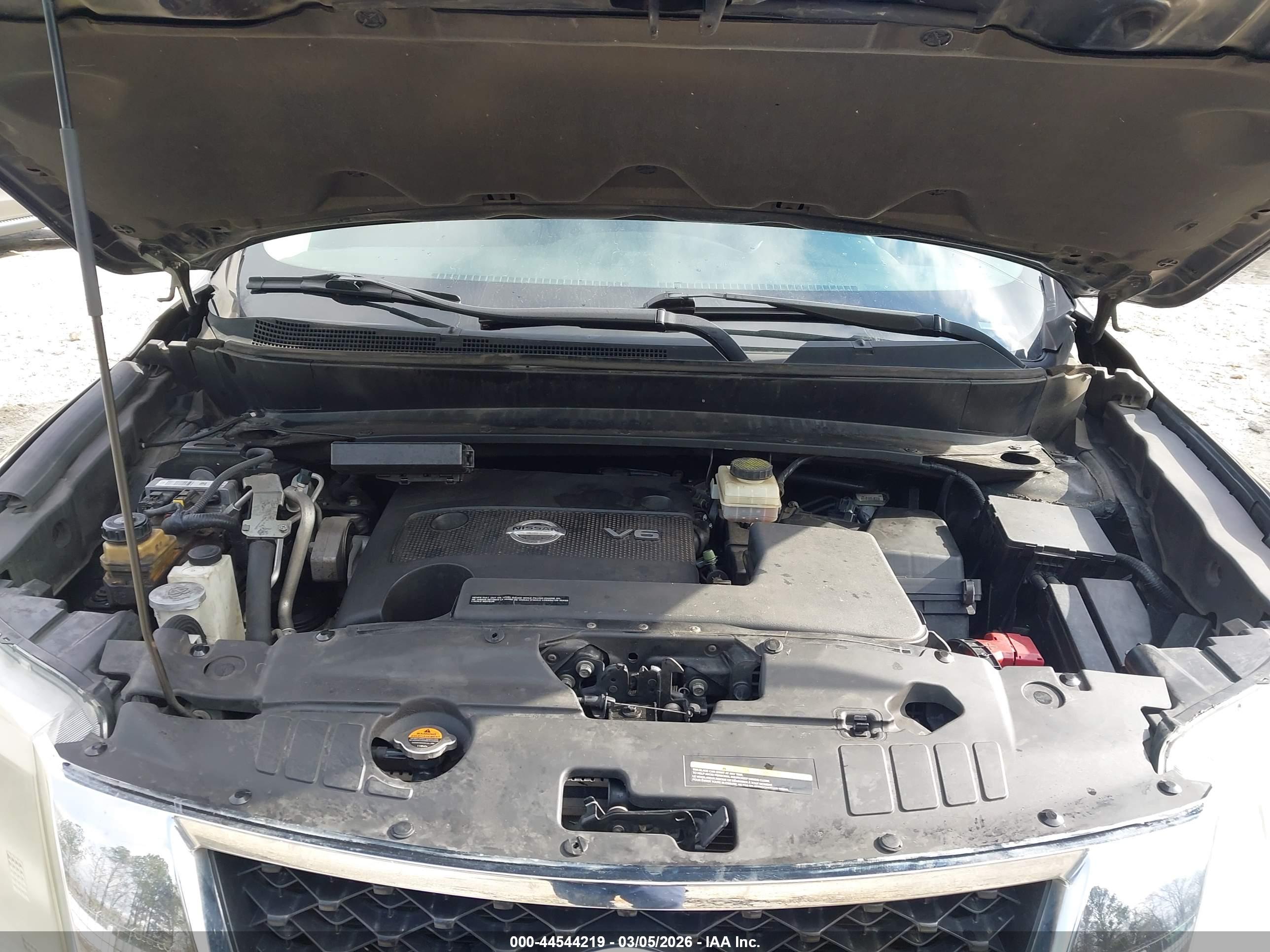 NISSAN PATHFINDER image 10