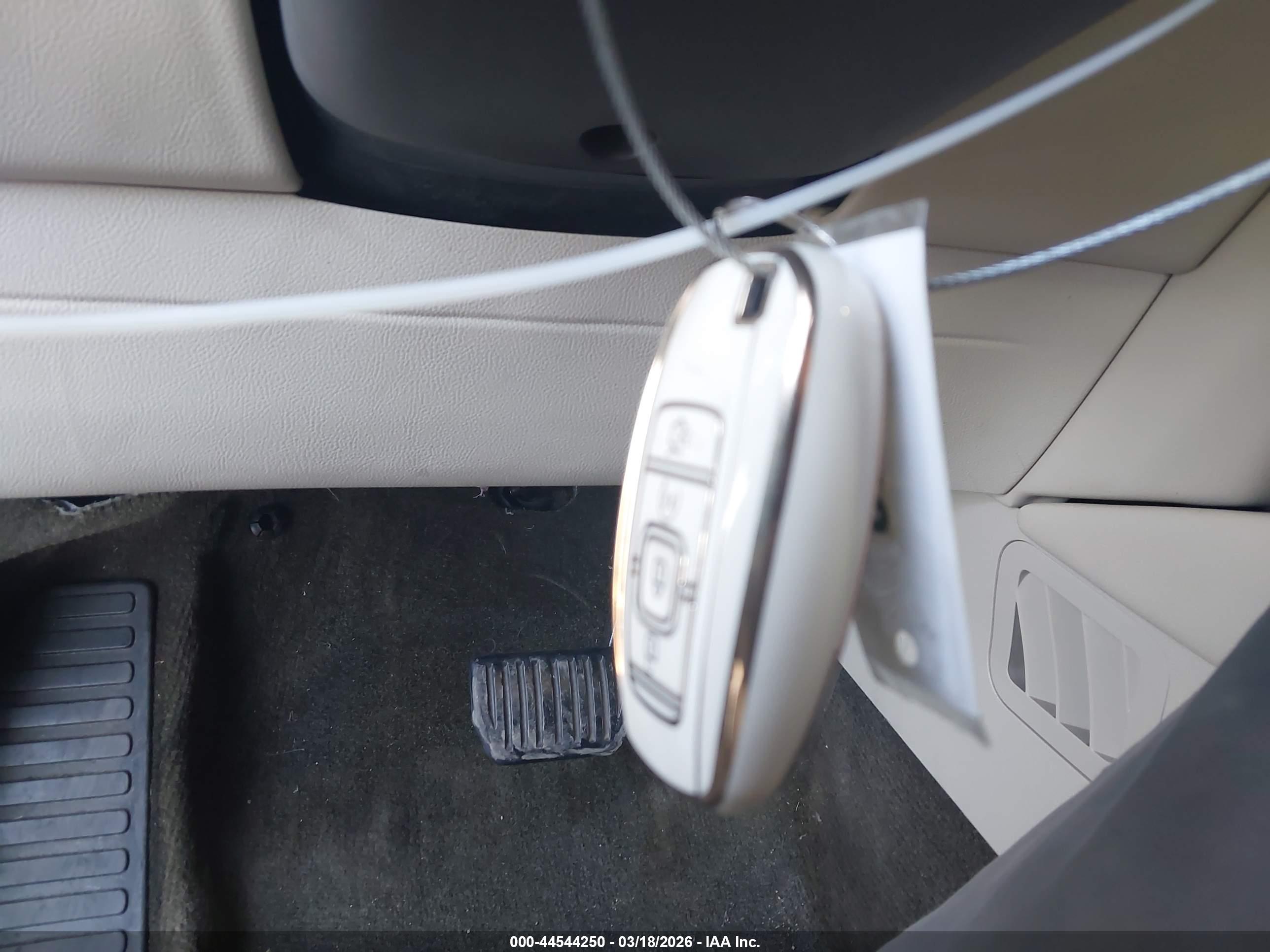 LINCOLN MKX image 11