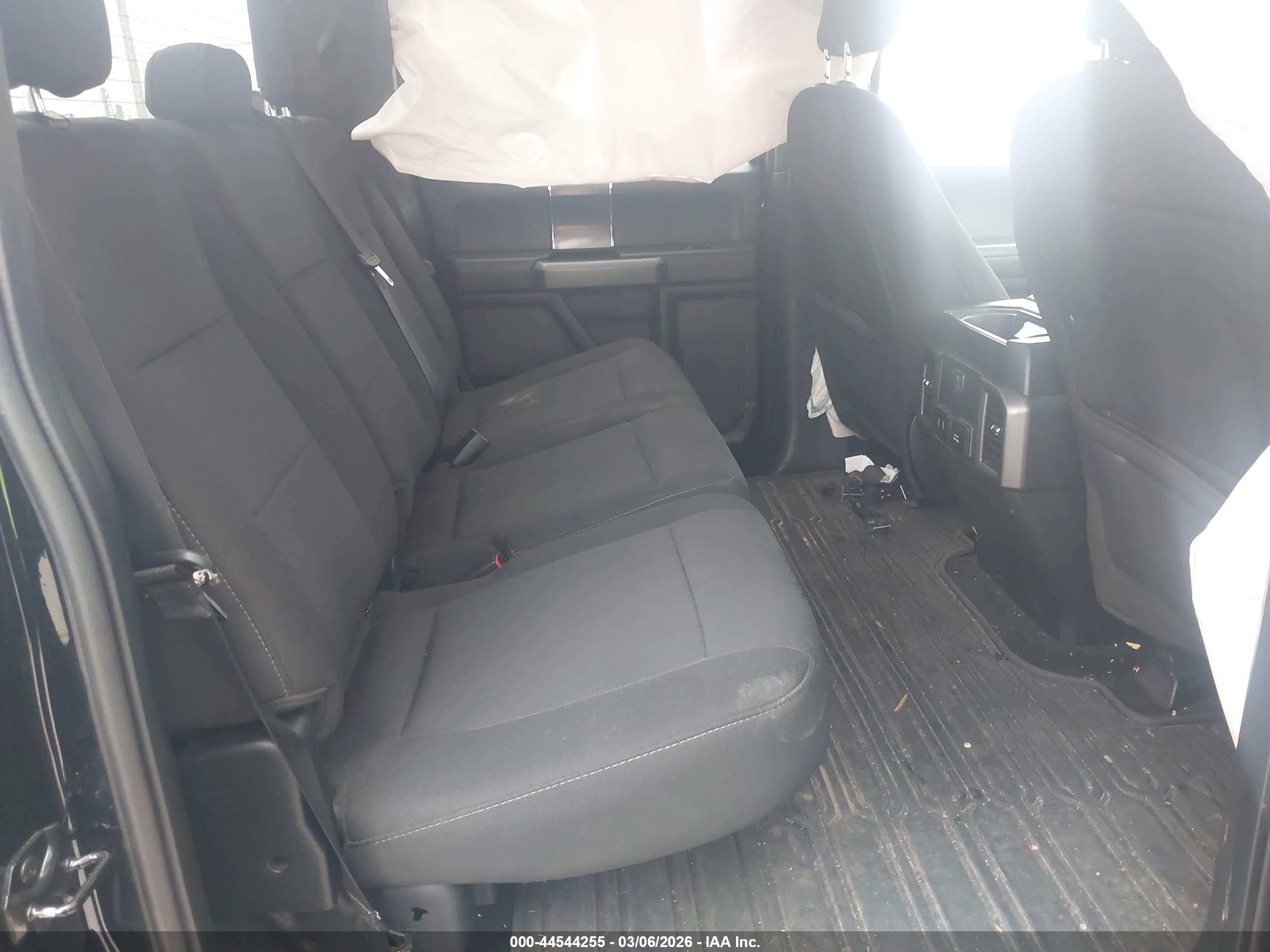 FORD F-150 image 8