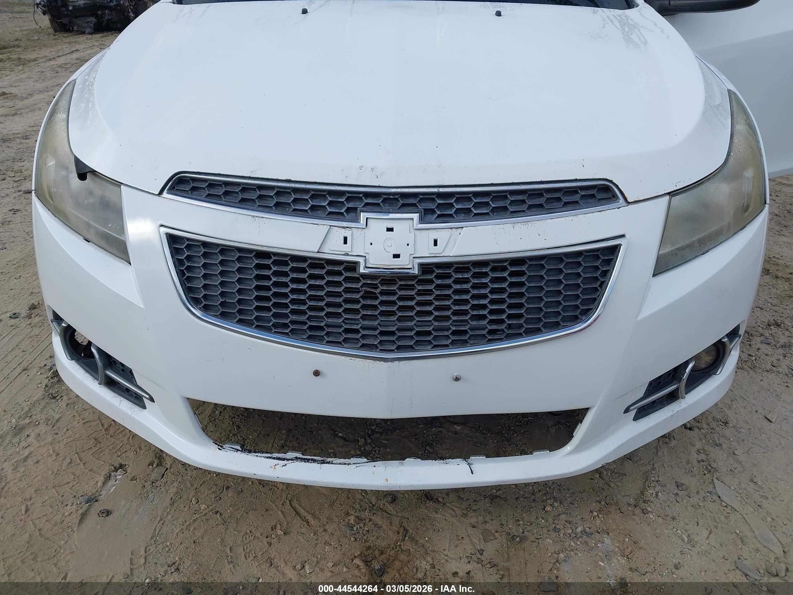CHEVROLET CRUZE image 6