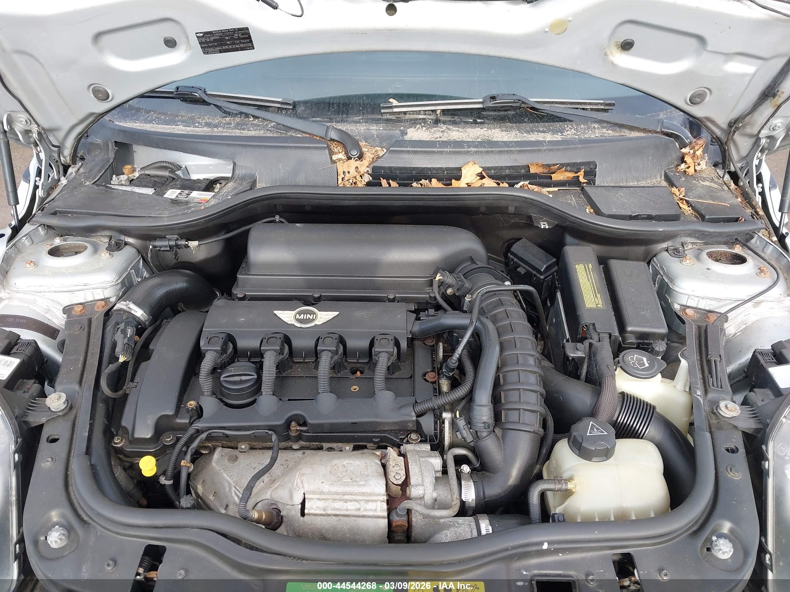 MINI COOPER image 10