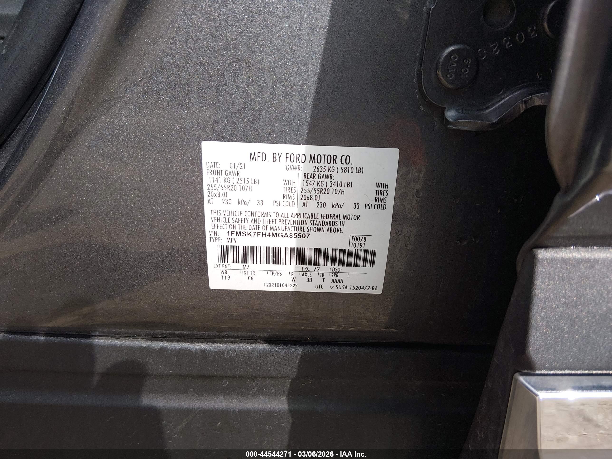 FORD EXPLORER image 9