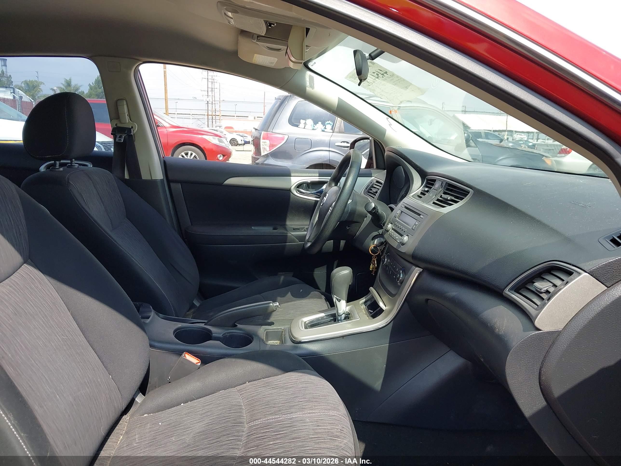 NISSAN SENTRA image 5