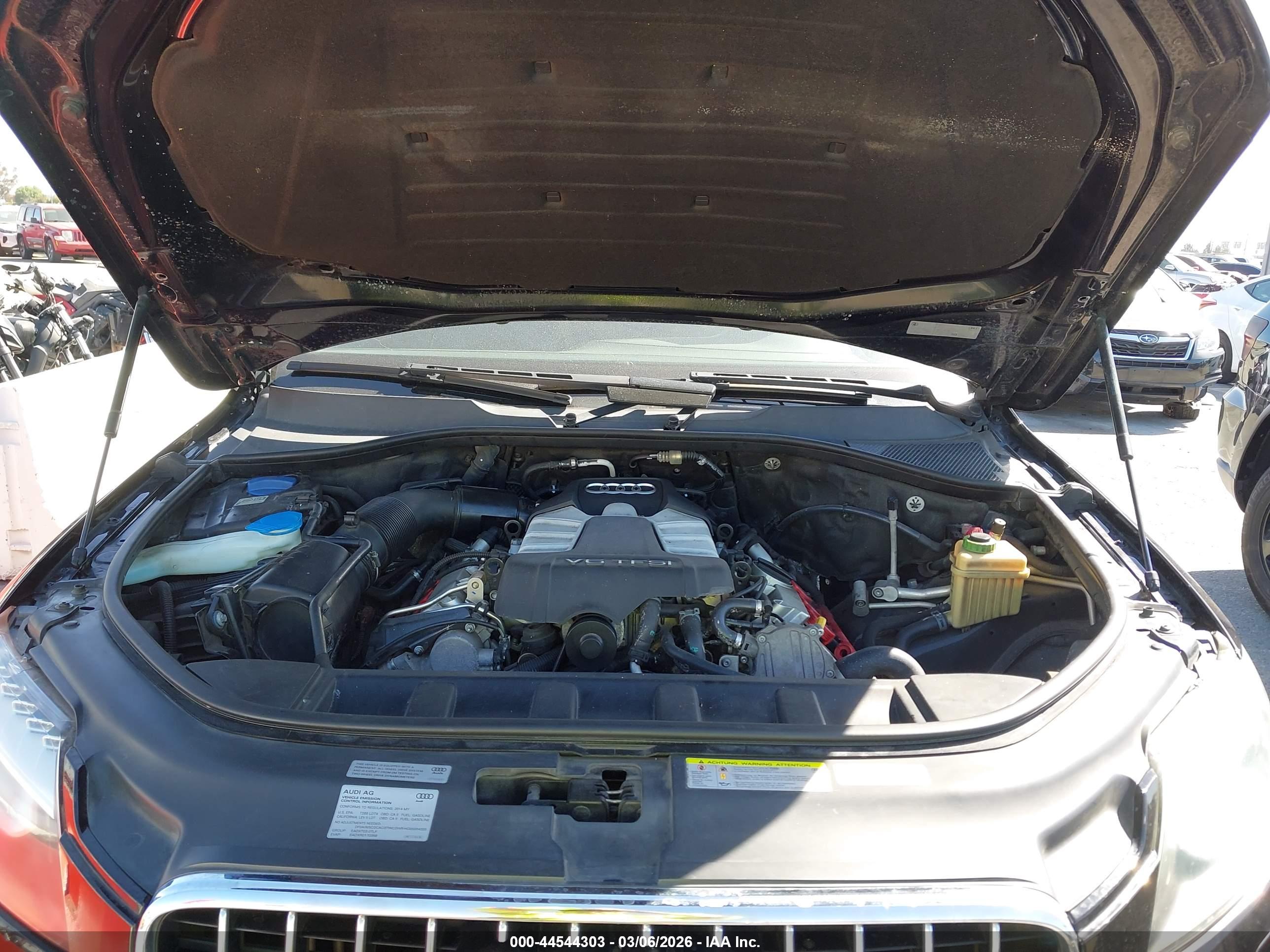 AUDI Q7 image 10