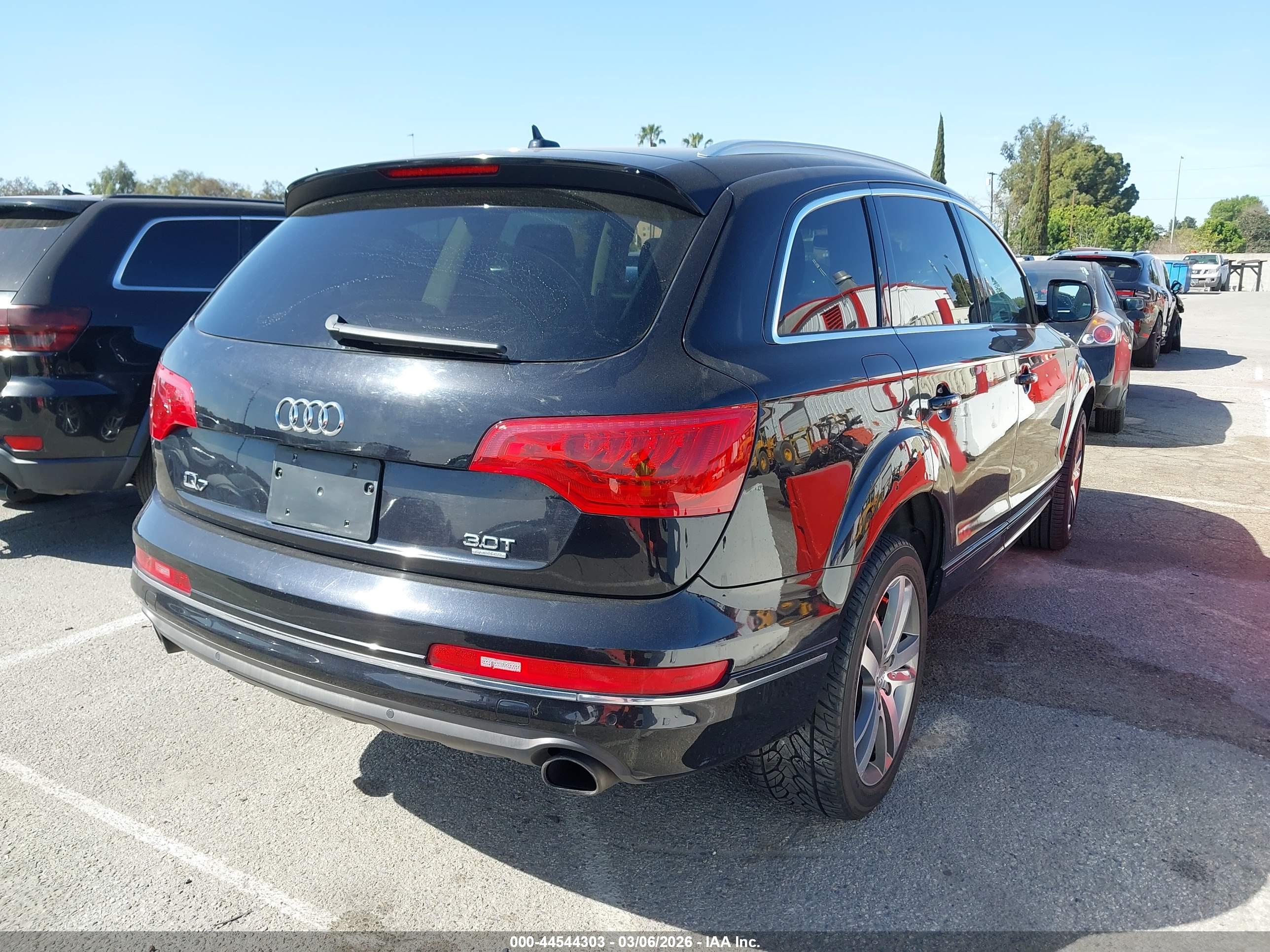 AUDI Q7 image 4