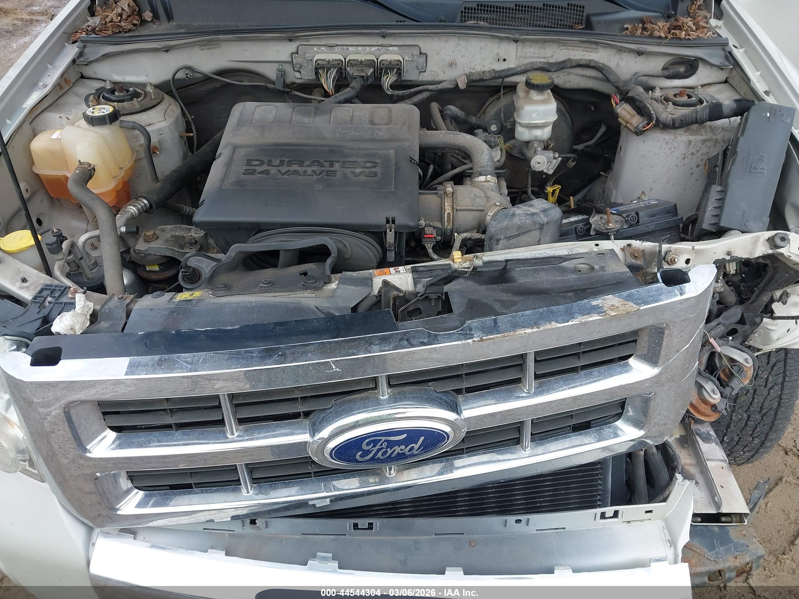 FORD ESCAPE image 10