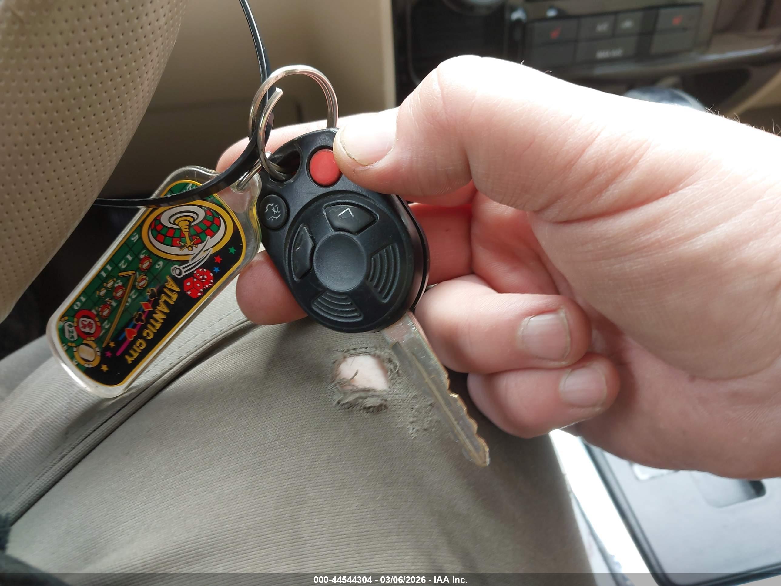 FORD ESCAPE image 11
