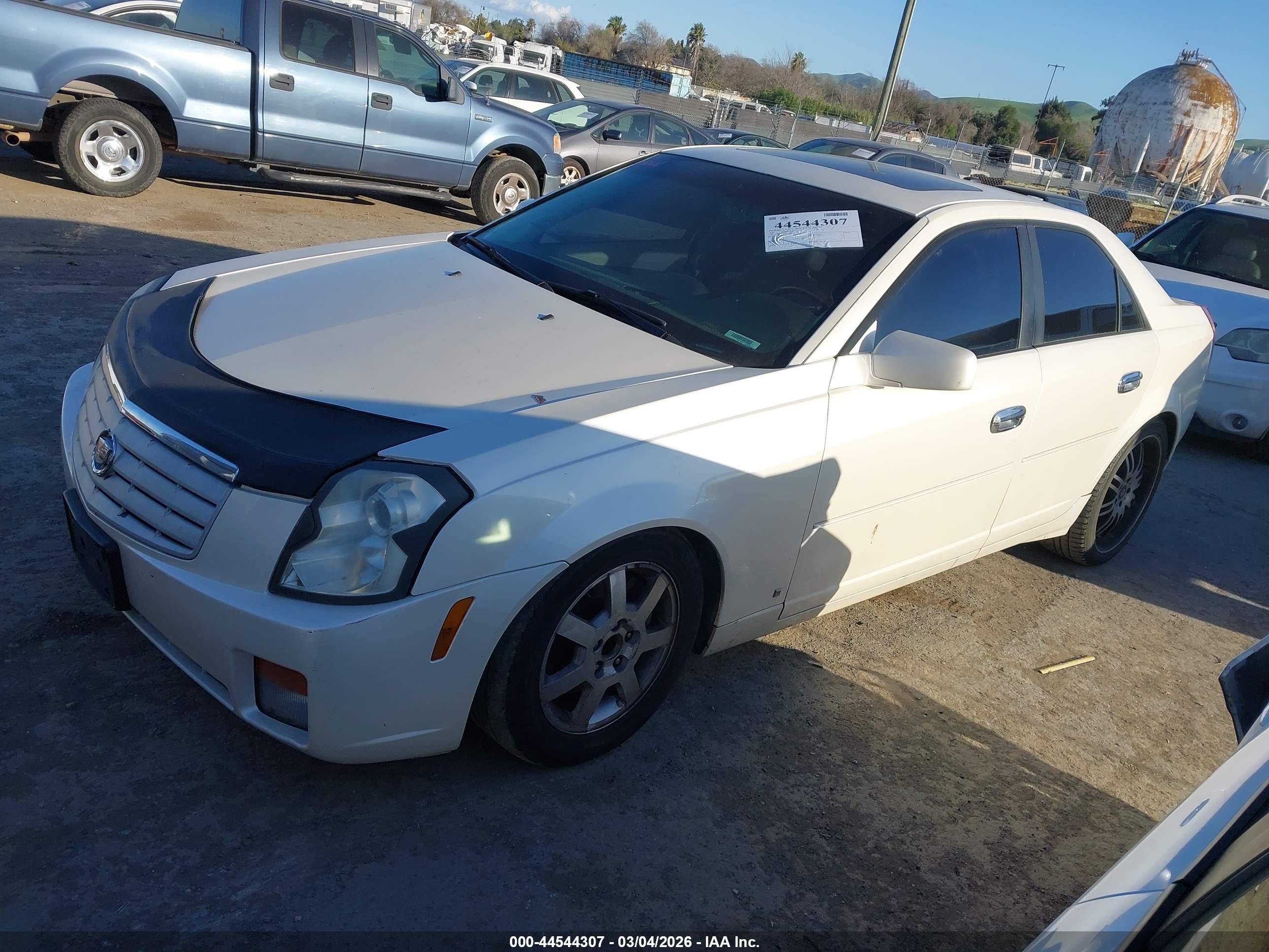 CADILLAC CTS image 2
