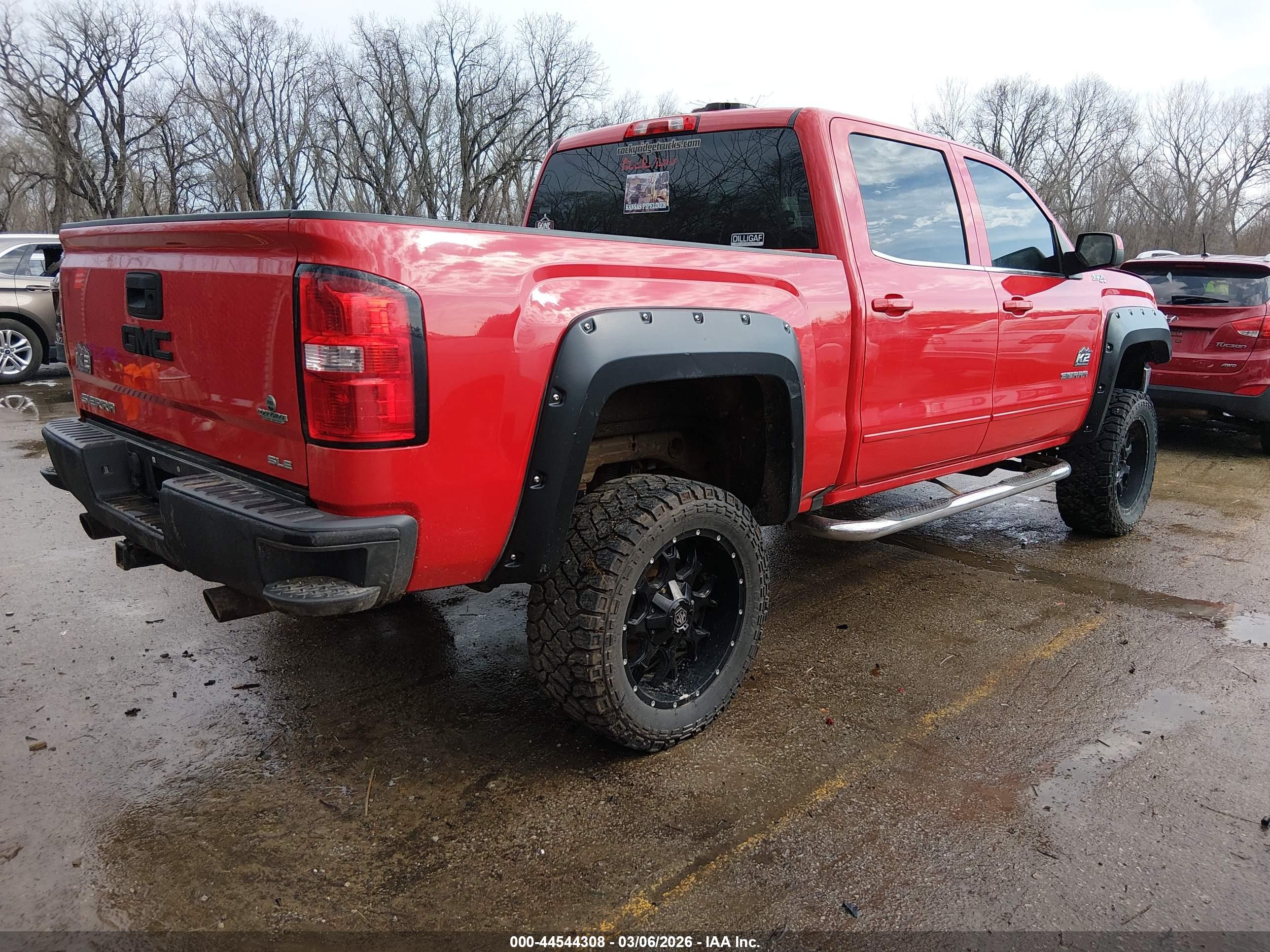 GMC SIERRA image 4