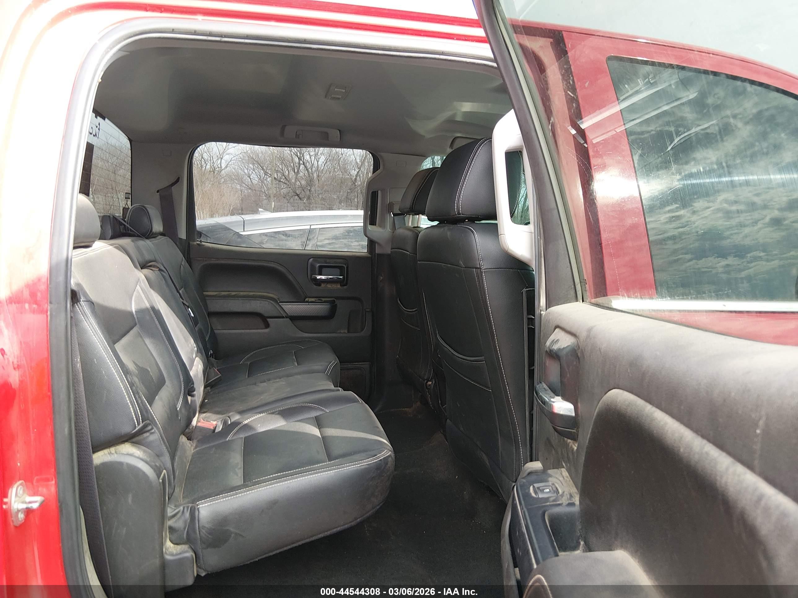 GMC SIERRA image 8