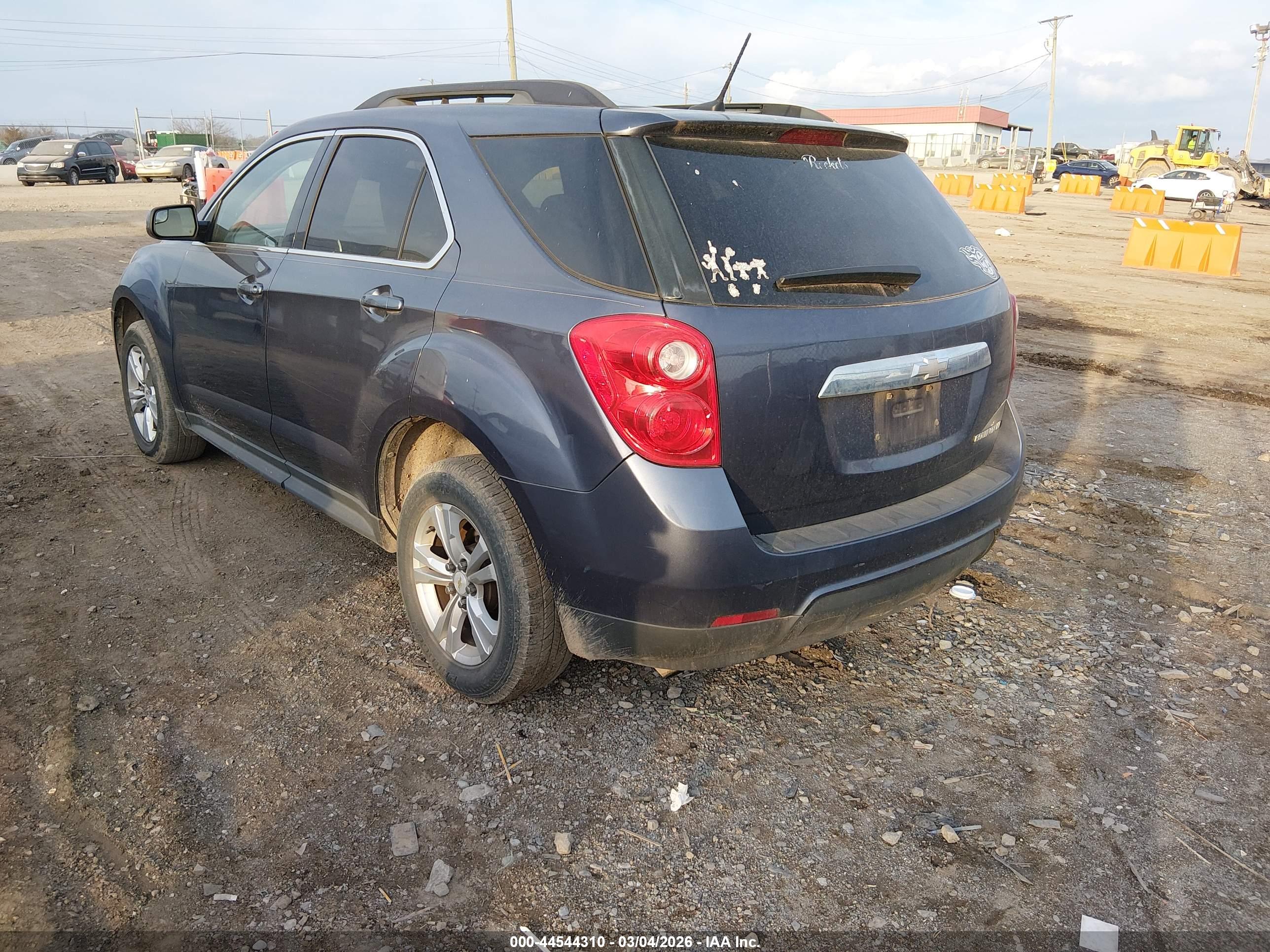 CHEVROLET EQUINOX image 3