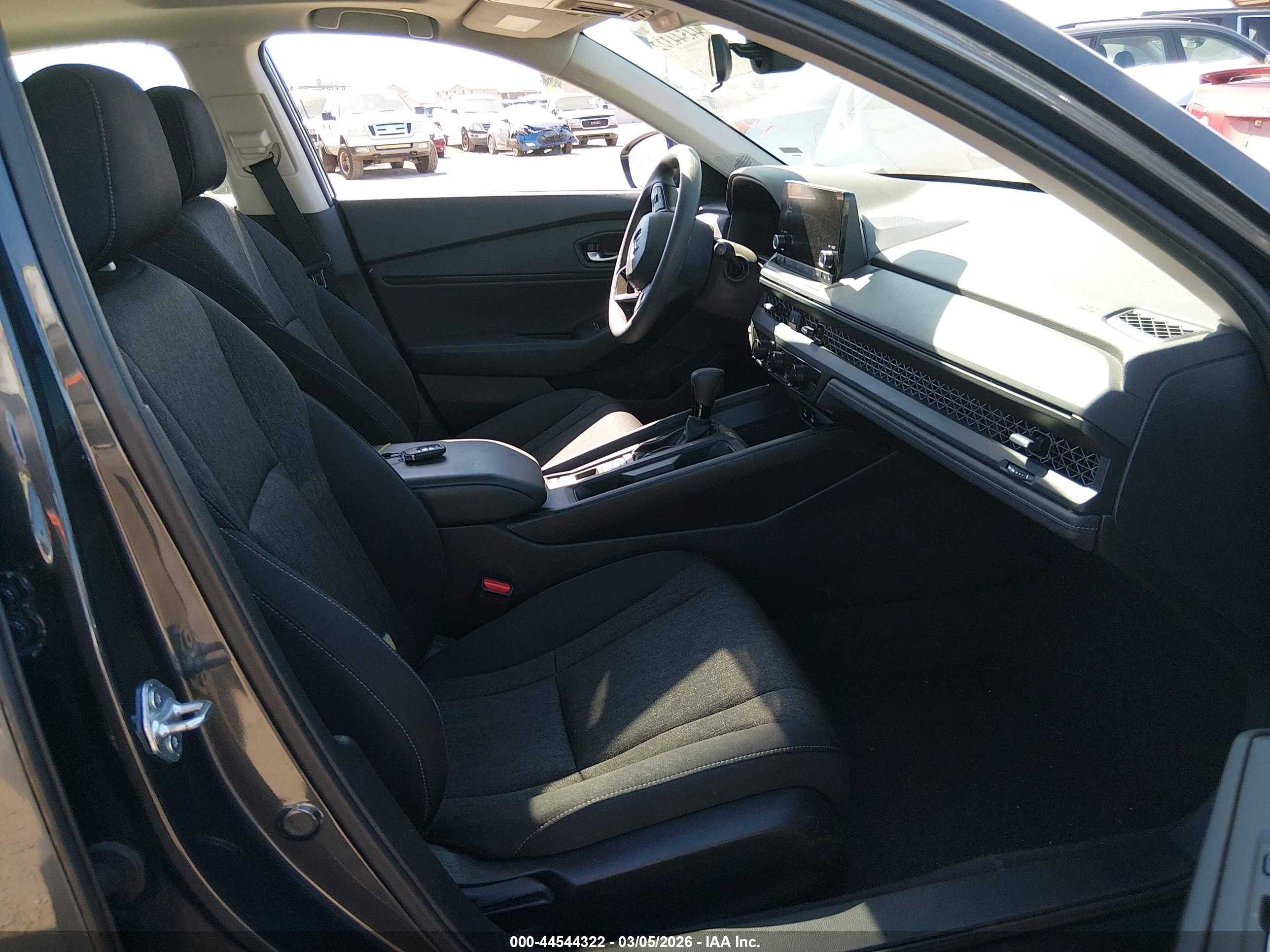 HONDA ACCORD image 5