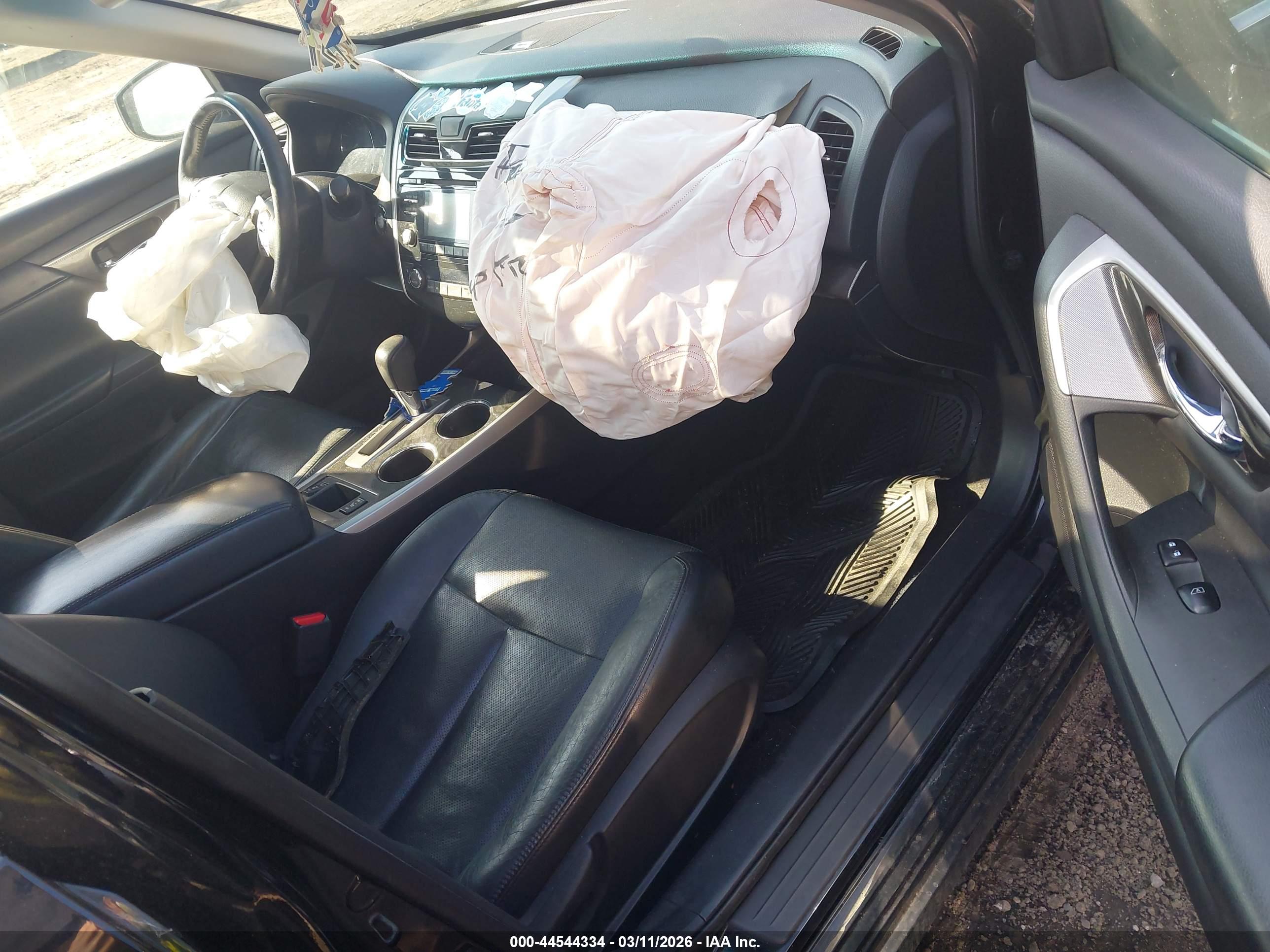 NISSAN ALTIMA image 5