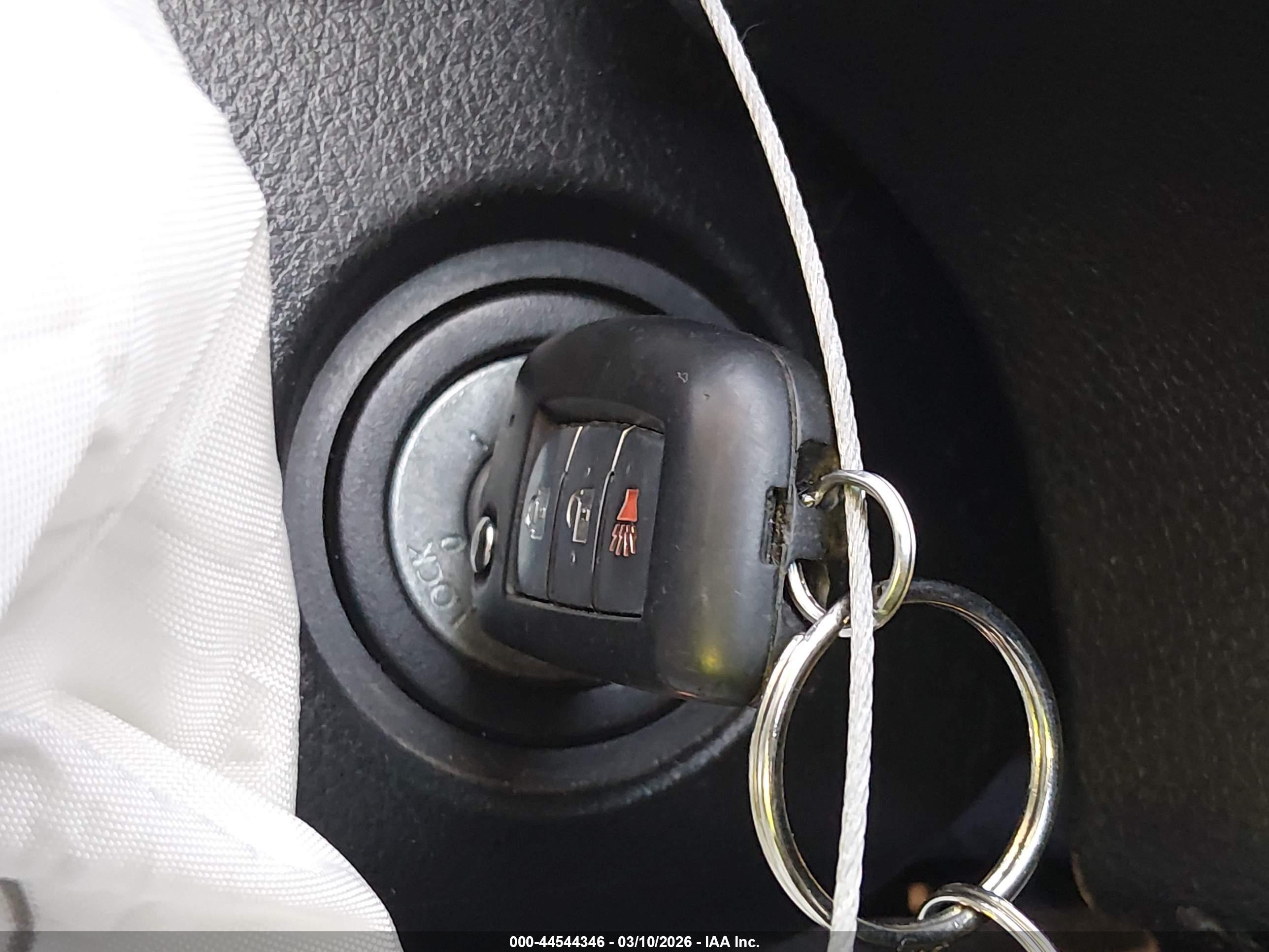 NISSAN ROGUE image 11