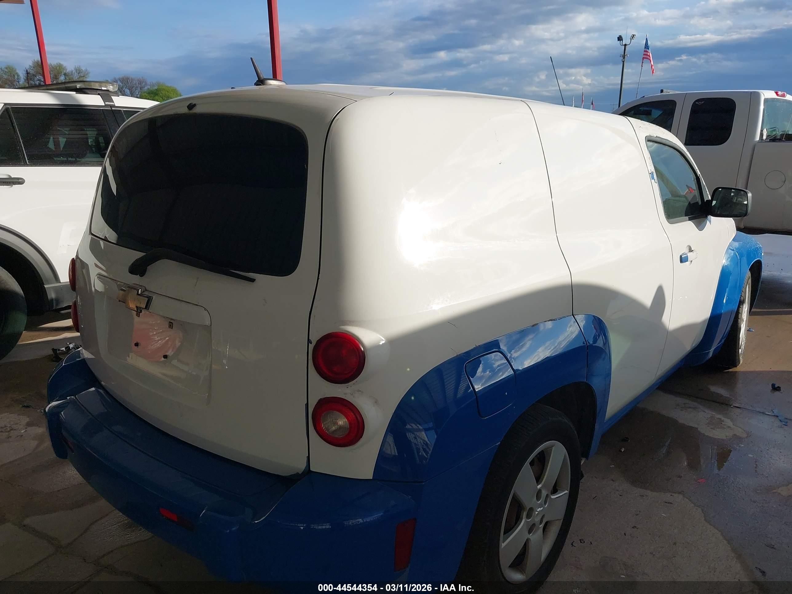 CHEVROLET HHR image 4
