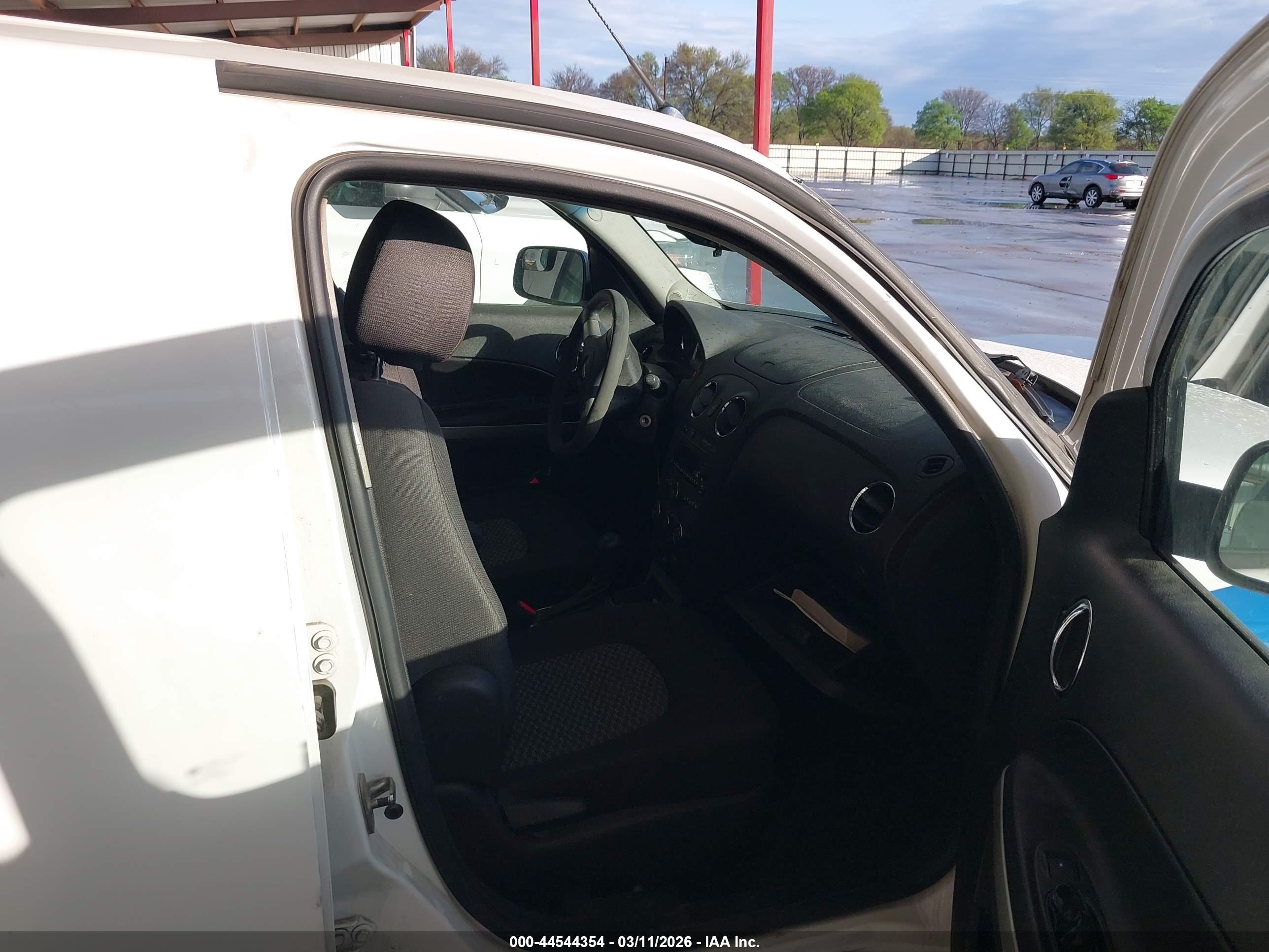 CHEVROLET HHR image 5