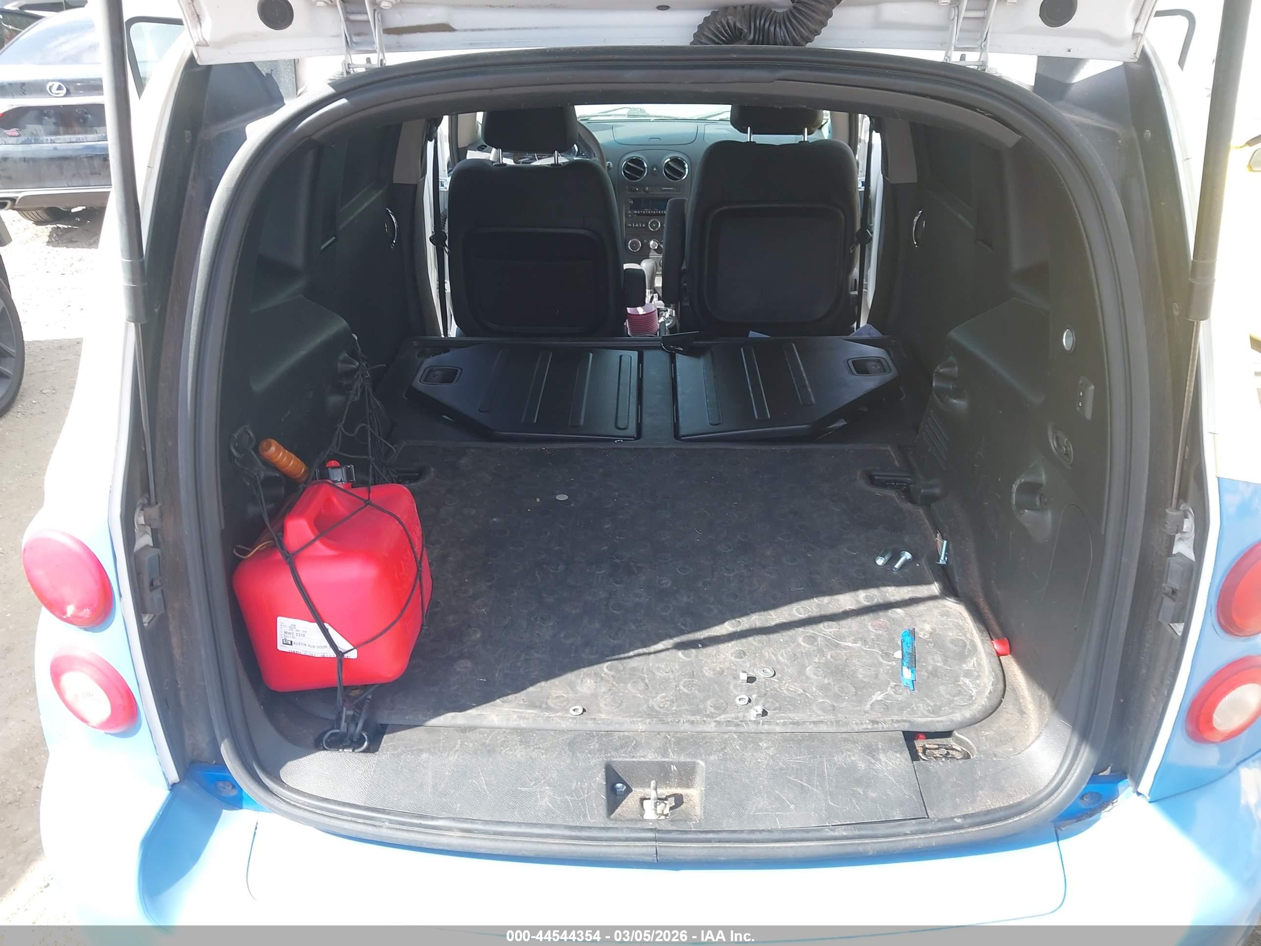 CHEVROLET HHR image 8