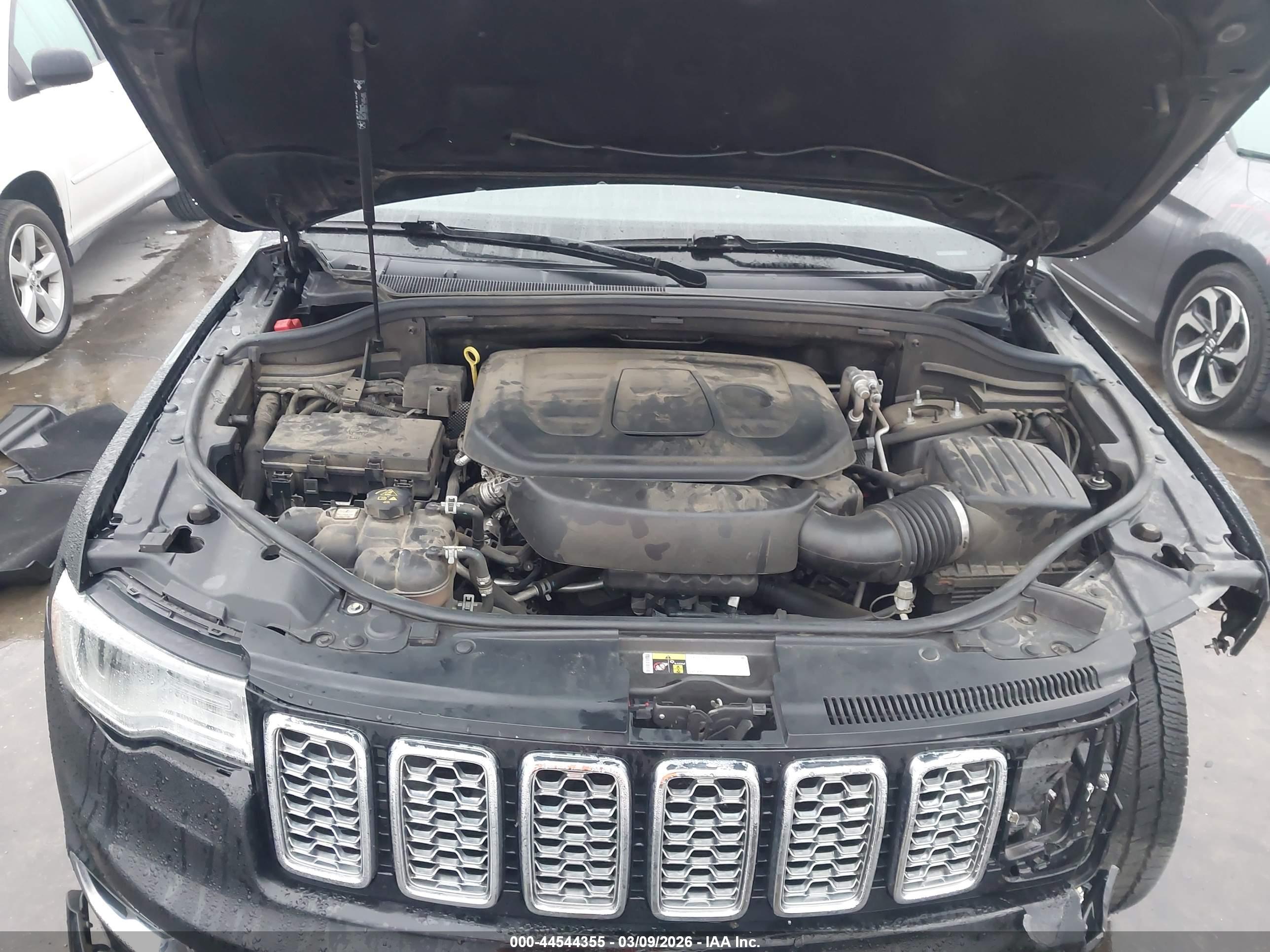 JEEP GRAND image 10
