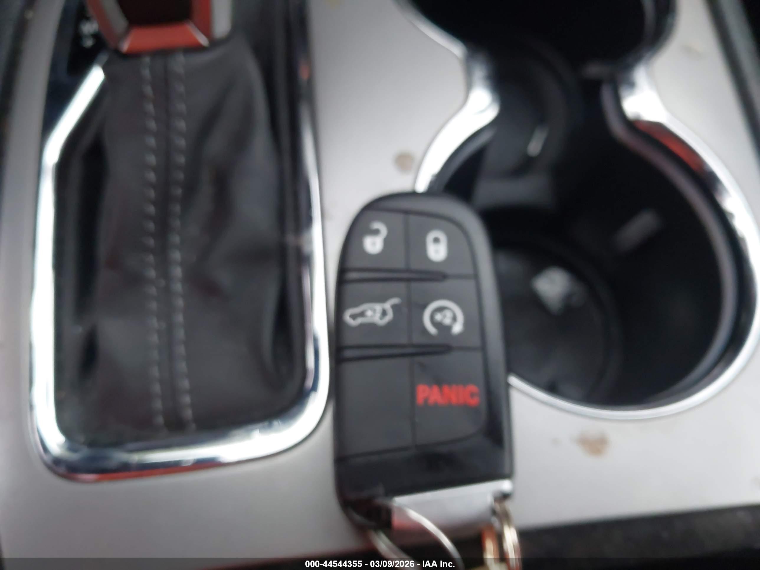 JEEP GRAND image 11