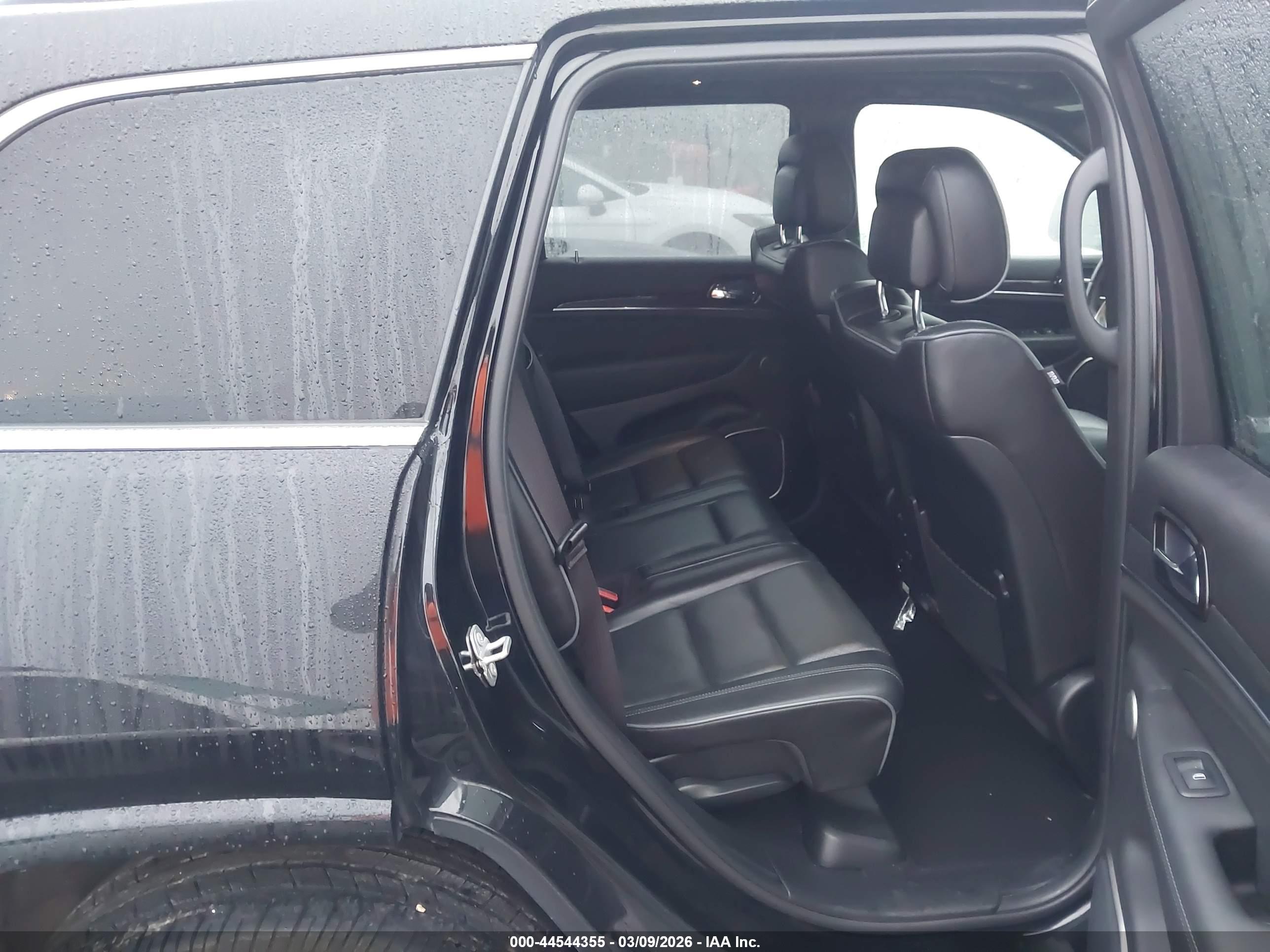 JEEP GRAND image 8