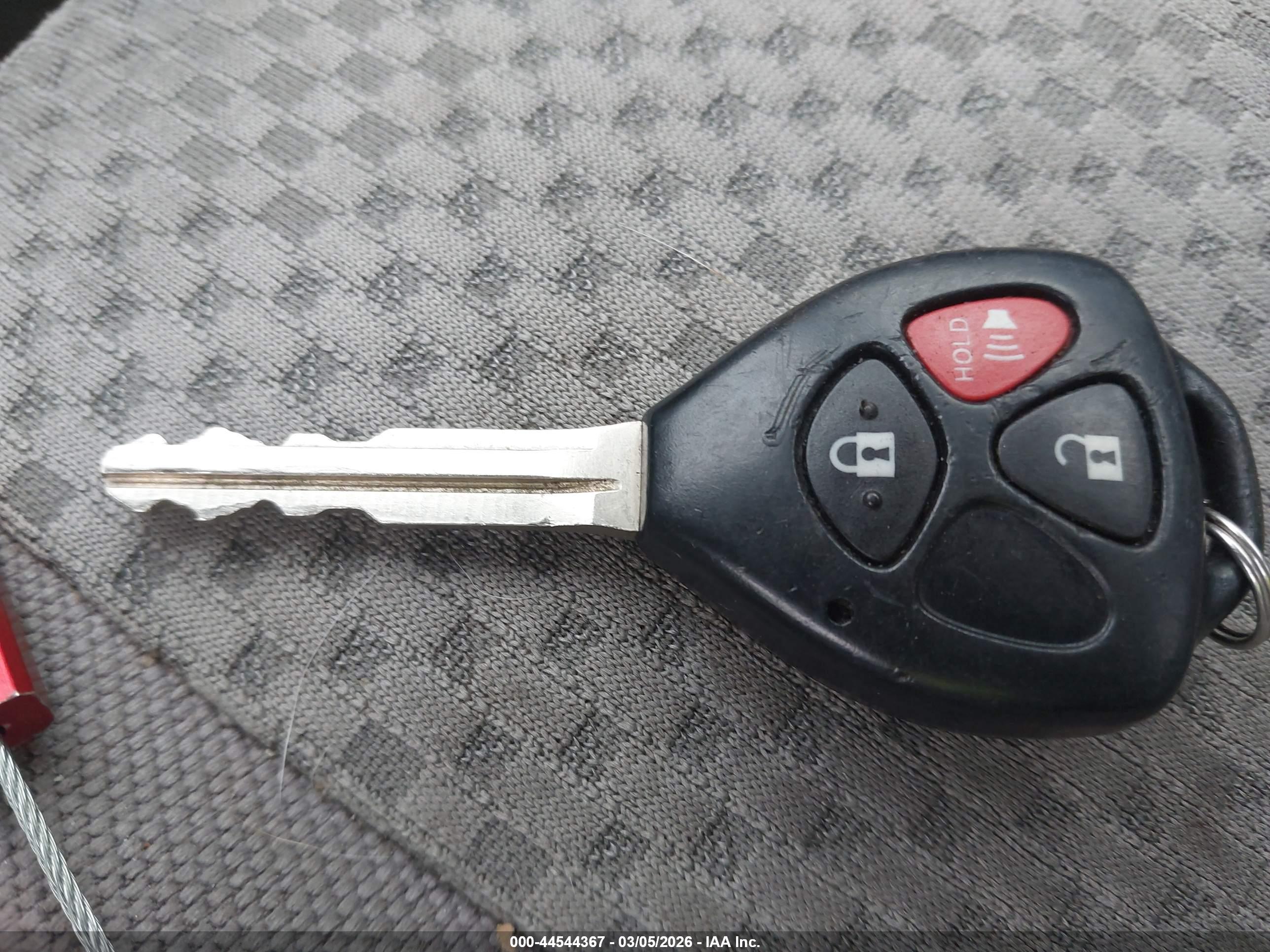 TOYOTA RAV4 image 11