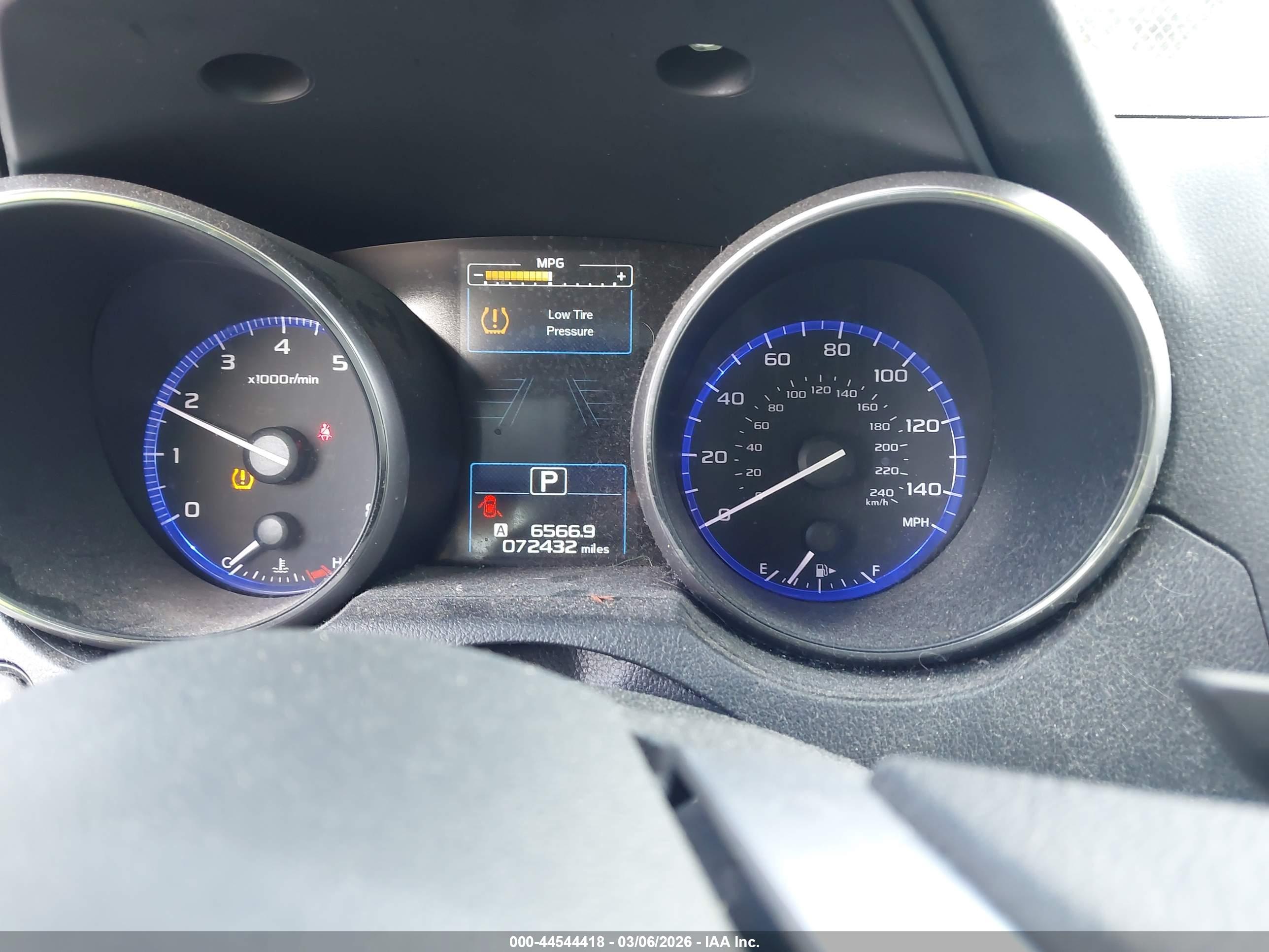 SUBARU OUTBACK image 7