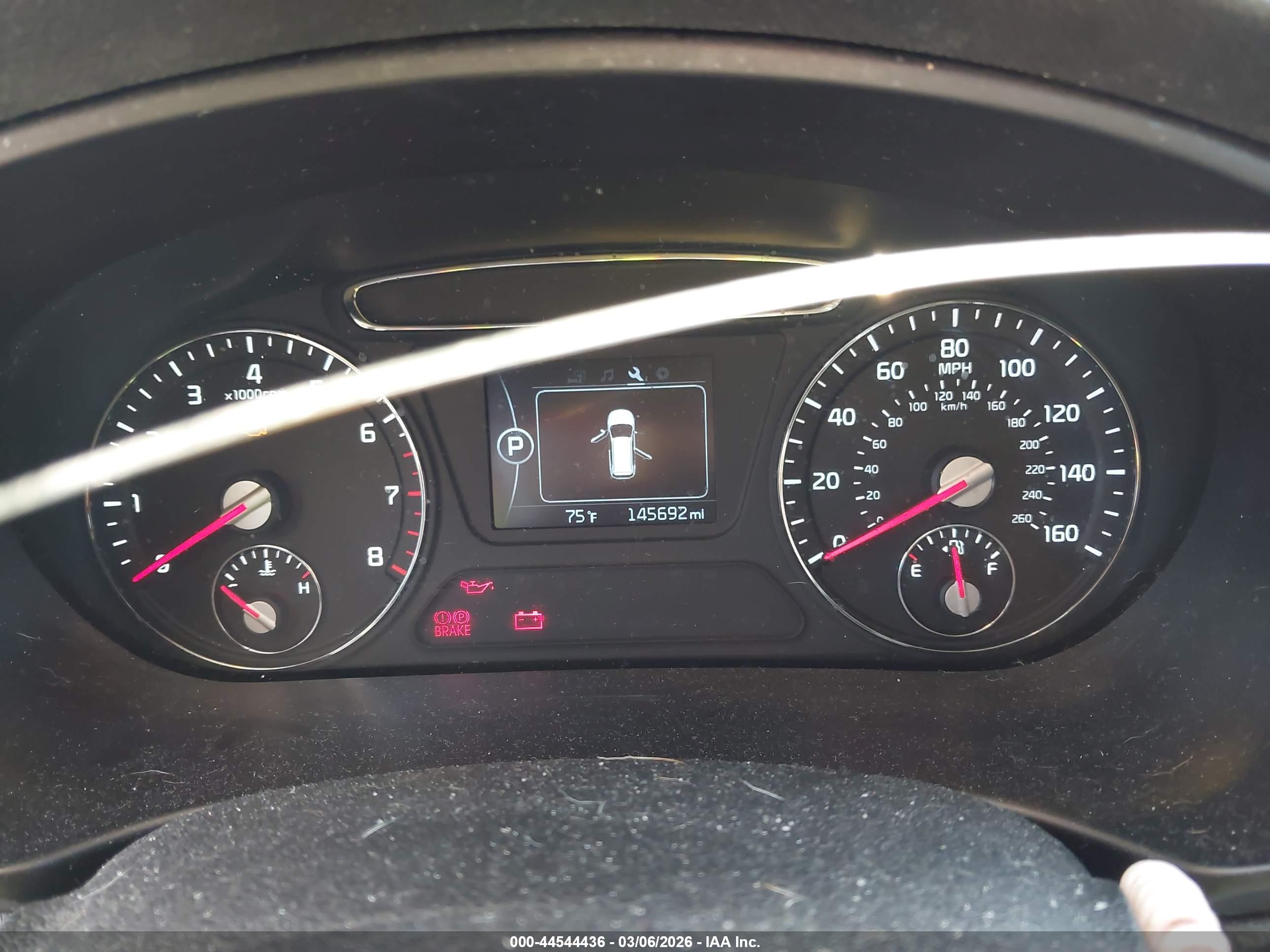 KIA SORENTO image 7