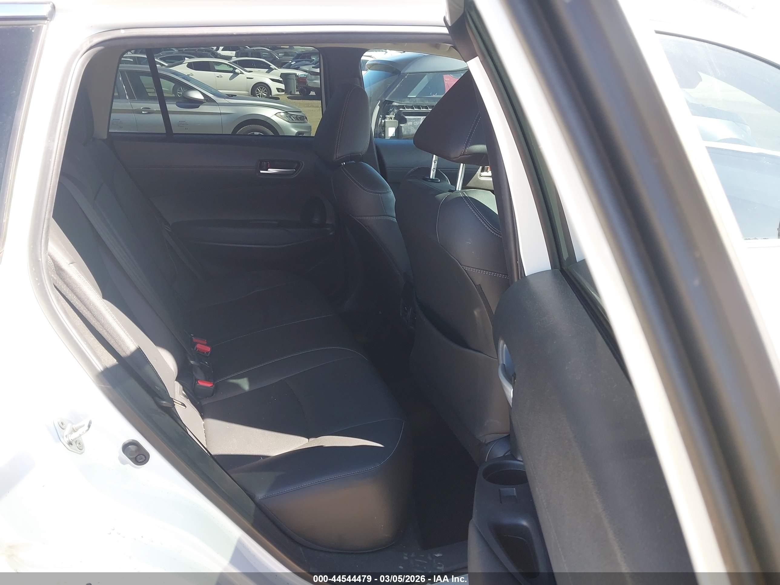 TOYOTA COROLLA image 8