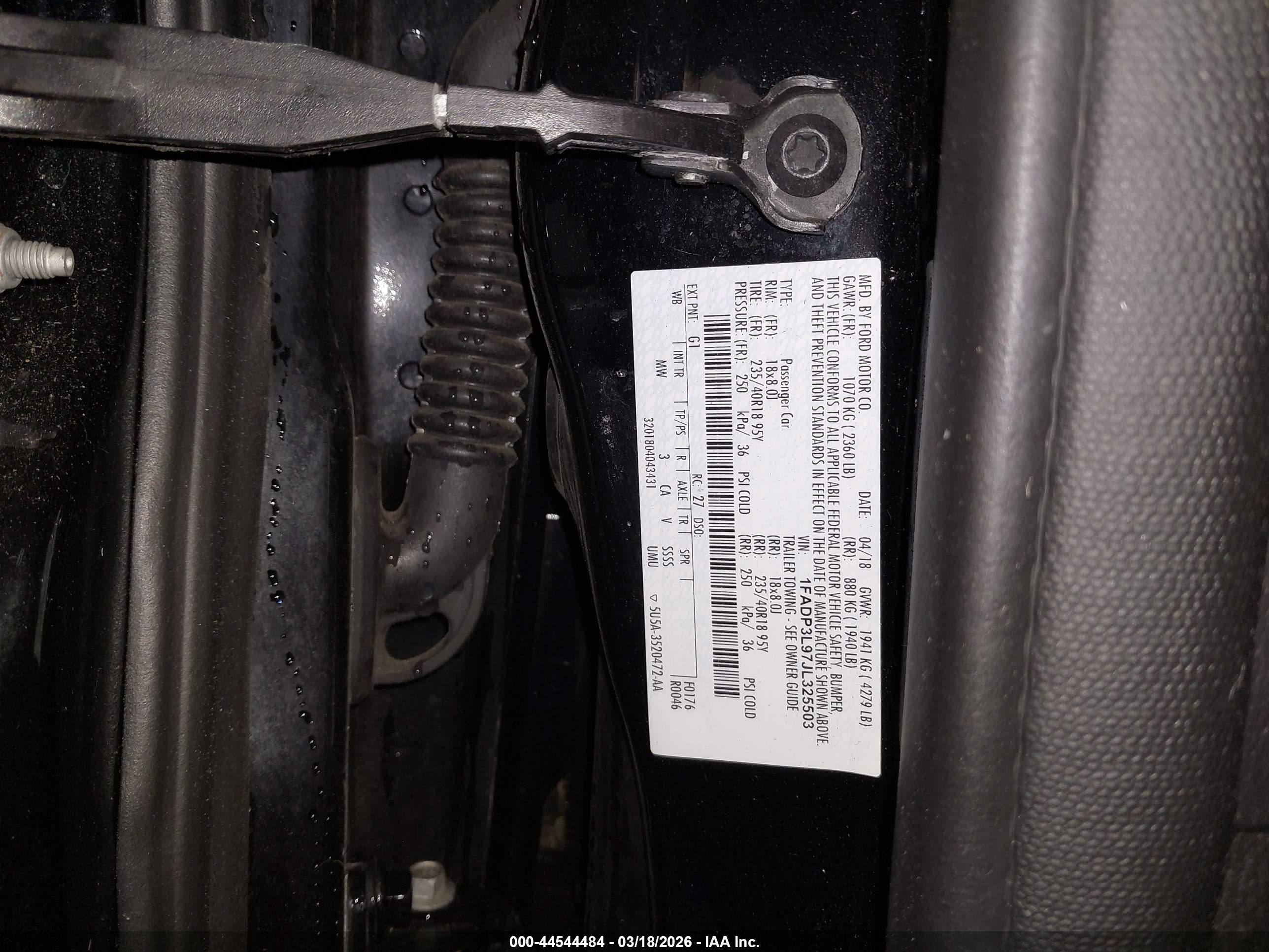FORD FOCUS image 9