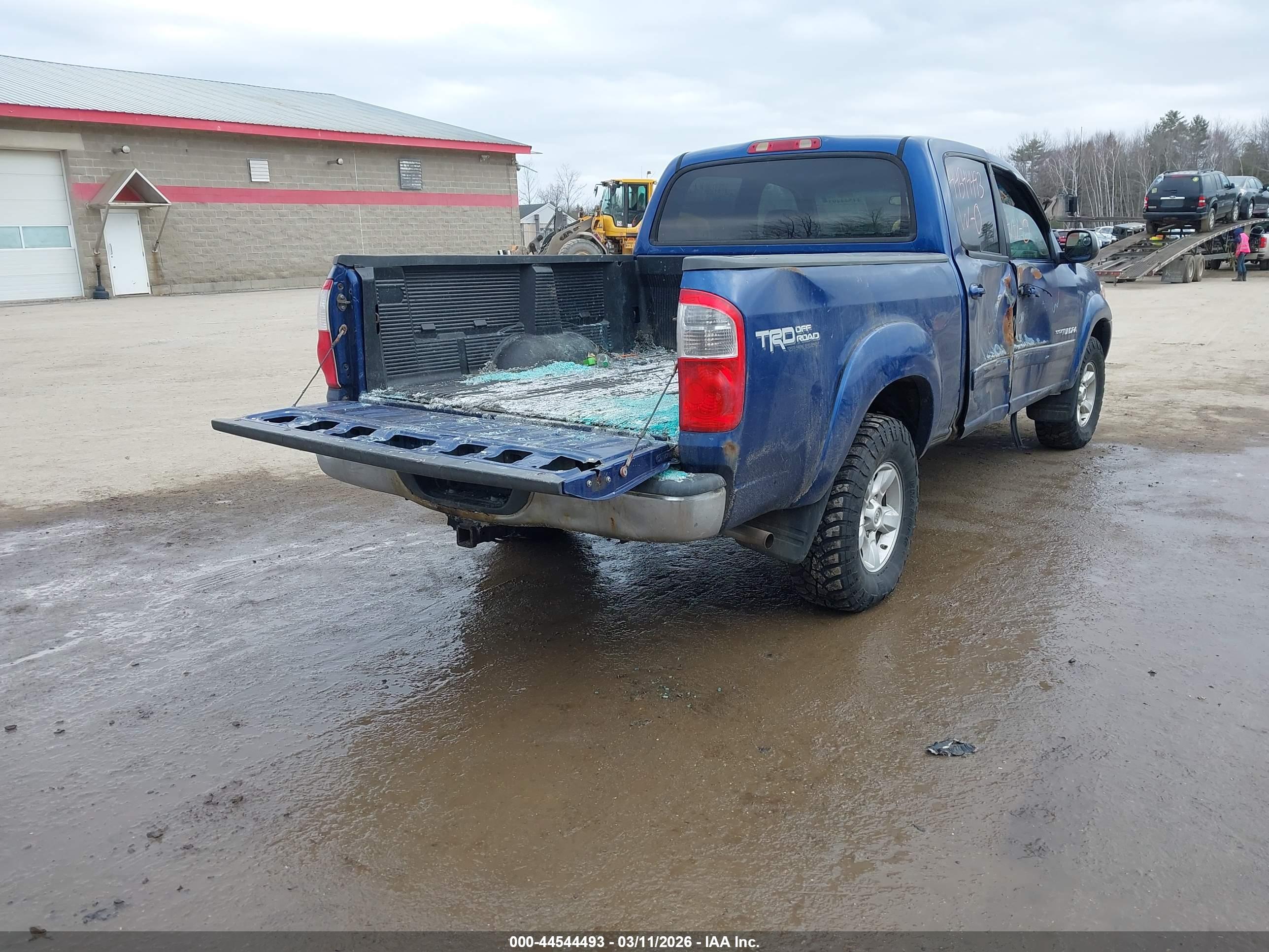 TOYOTA TUNDRA image 4