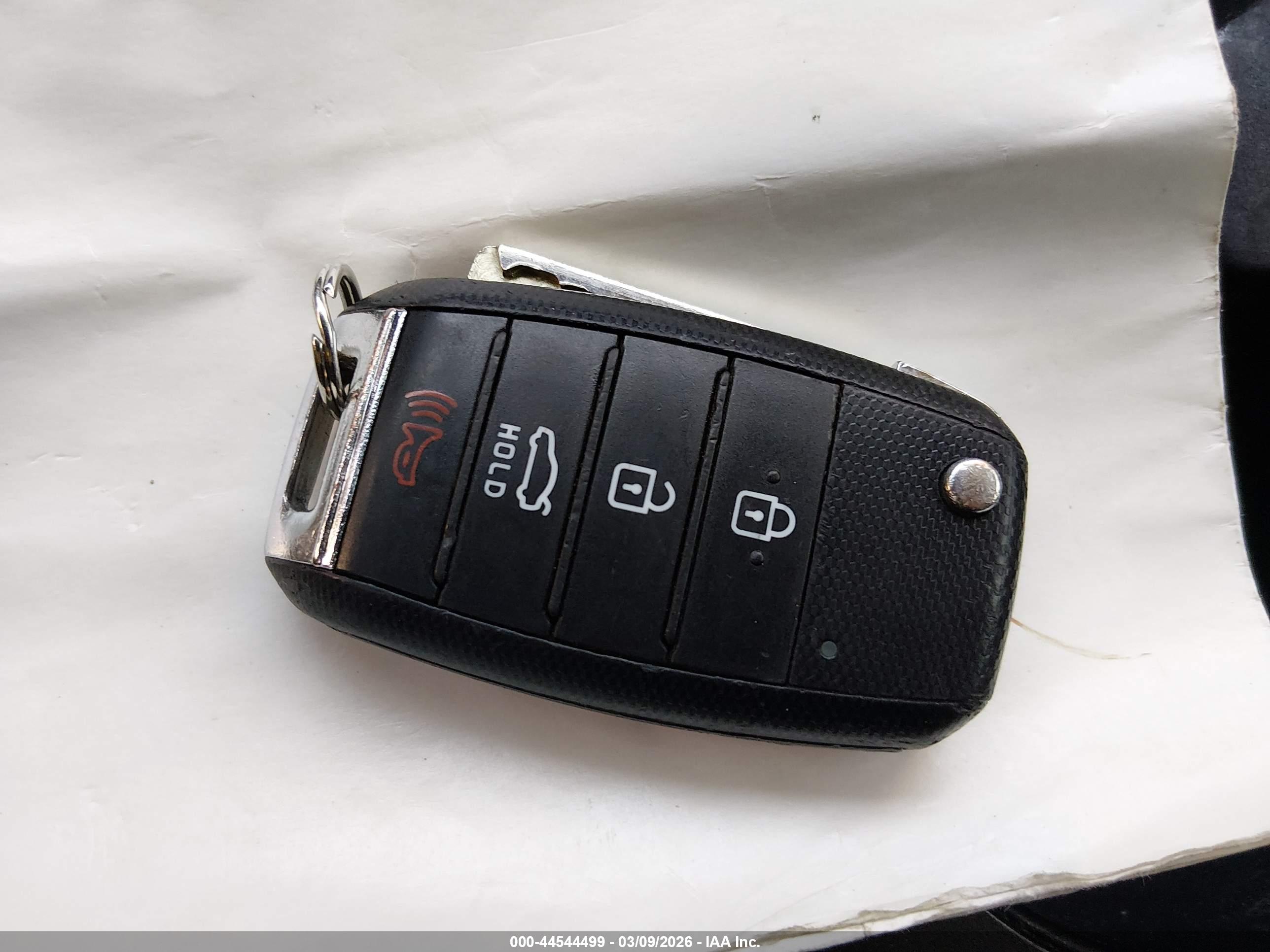 KIA OPTIMA image 11