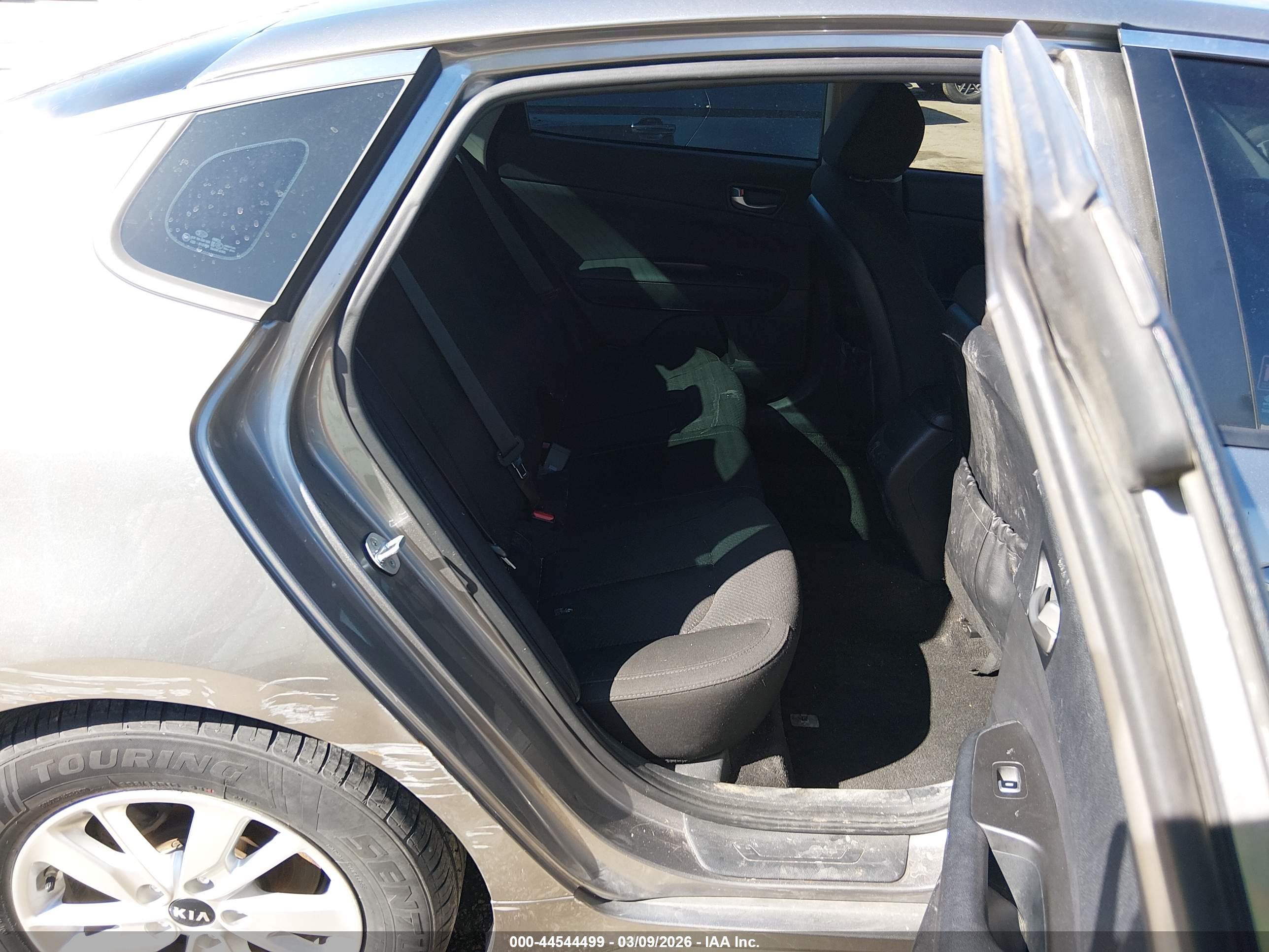 KIA OPTIMA image 8