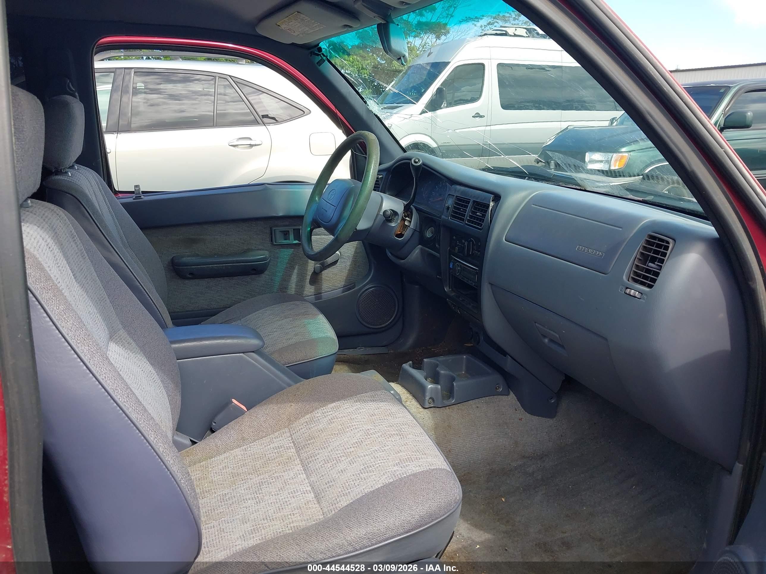 TOYOTA TACOMA image 5
